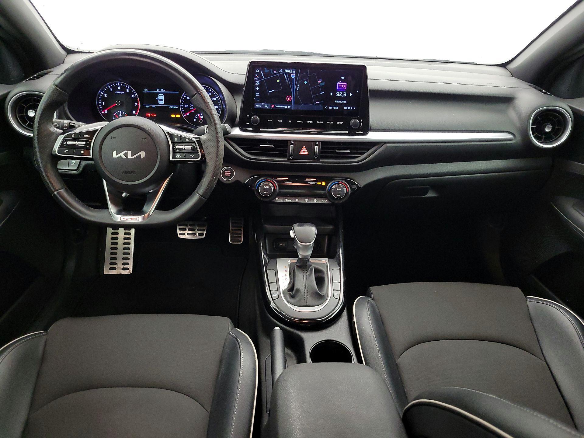 Thumbnail: 2022 Kia Forte - 9