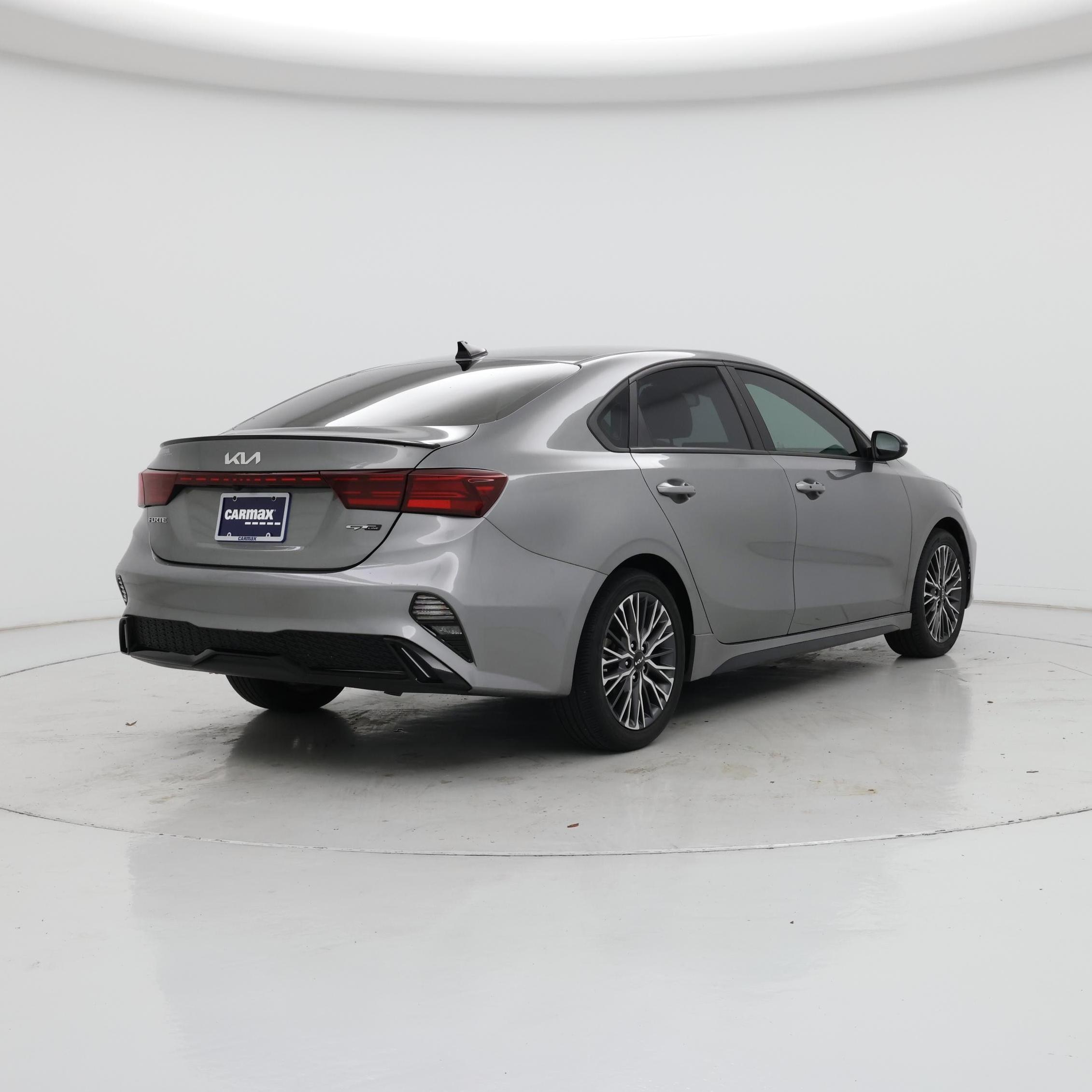 Thumbnail: 2022 Kia Forte - 8