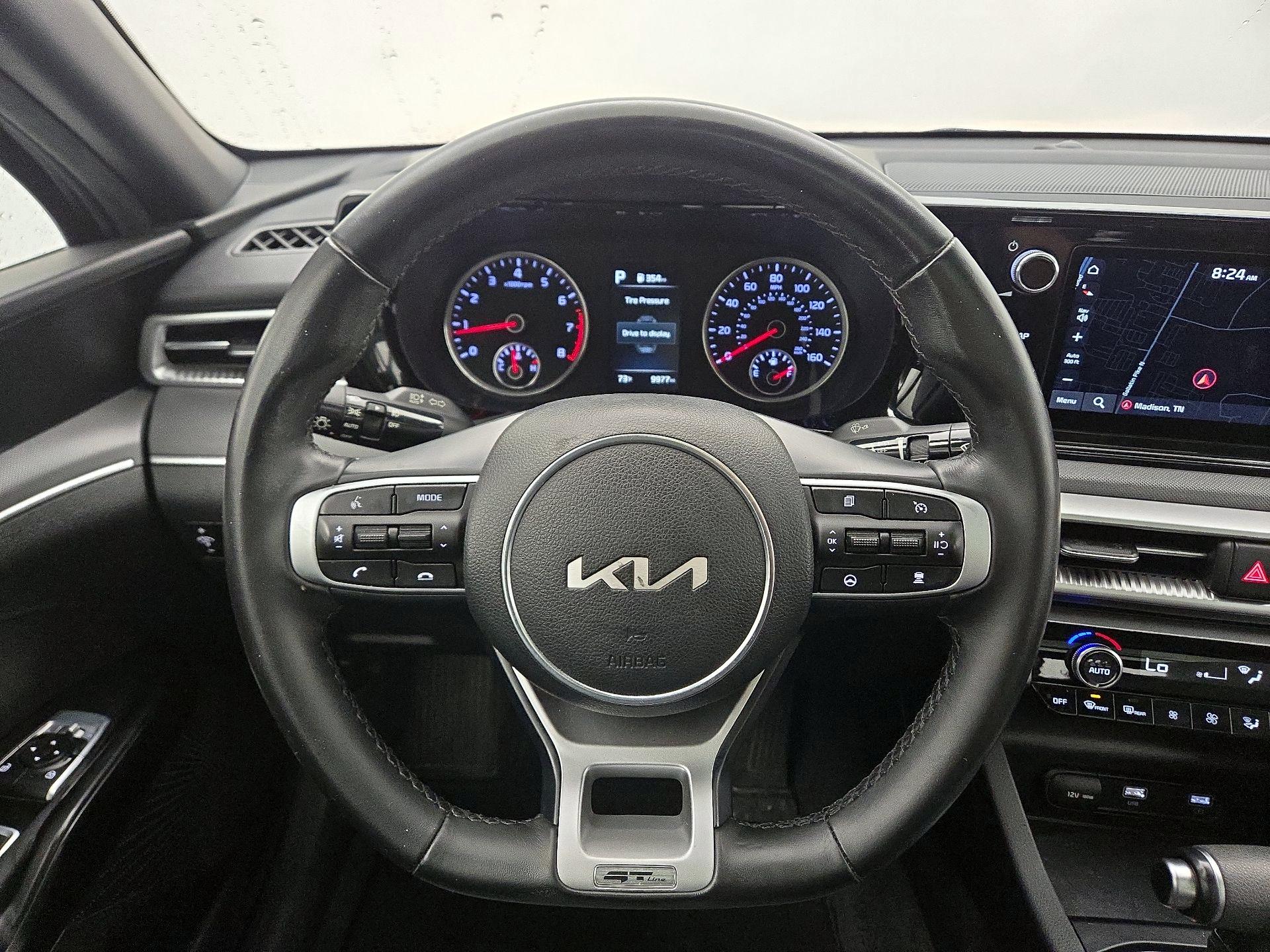Thumbnail: 2023 Kia K5 - 10
