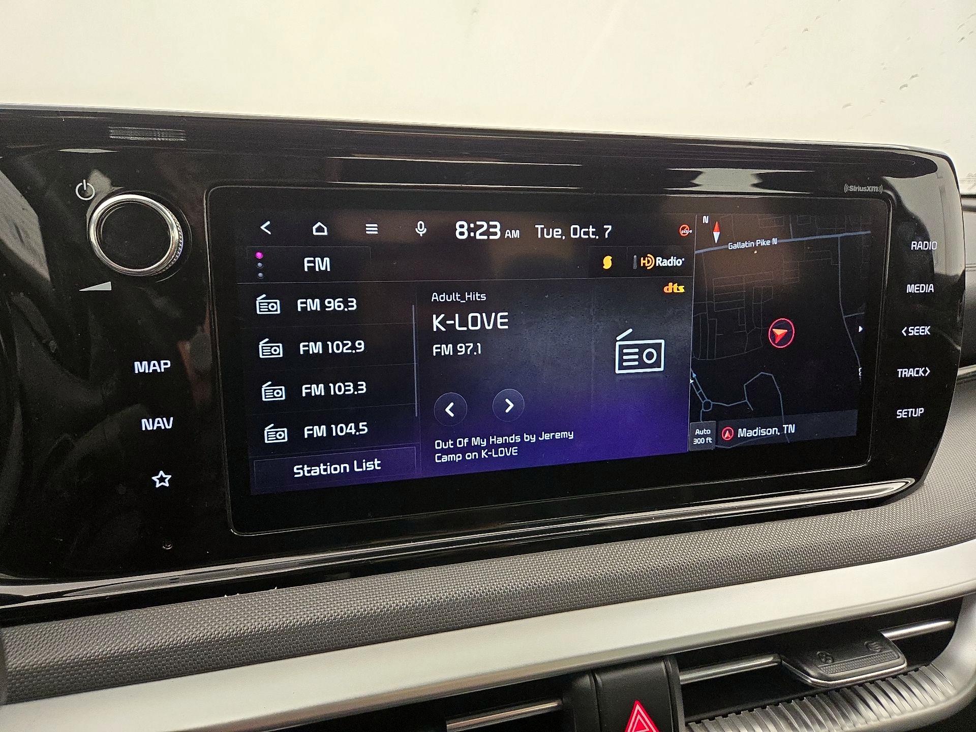 Thumbnail: 2023 Kia K5 - 16