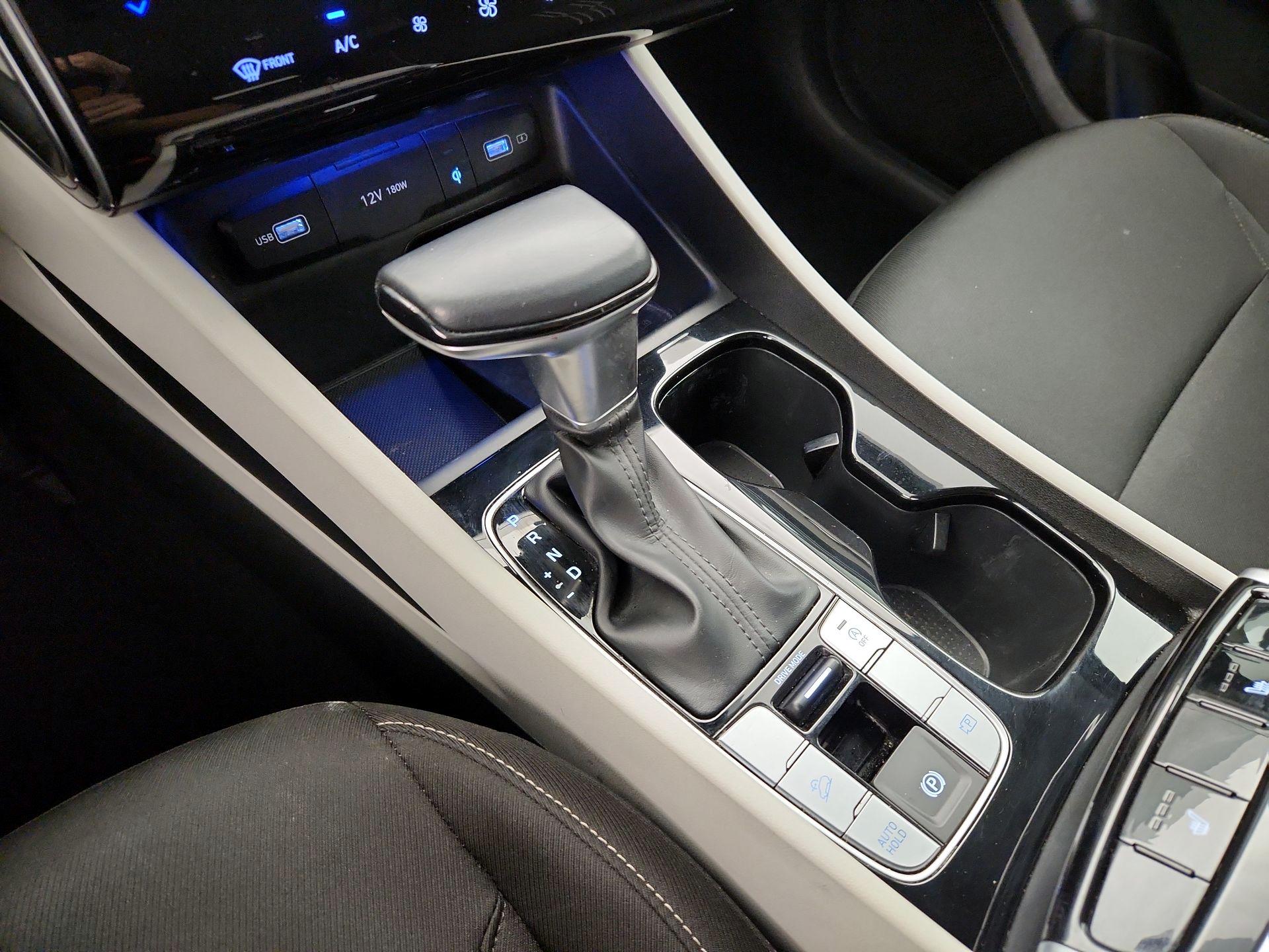 Thumbnail: 2022 Hyundai Tucson - 17