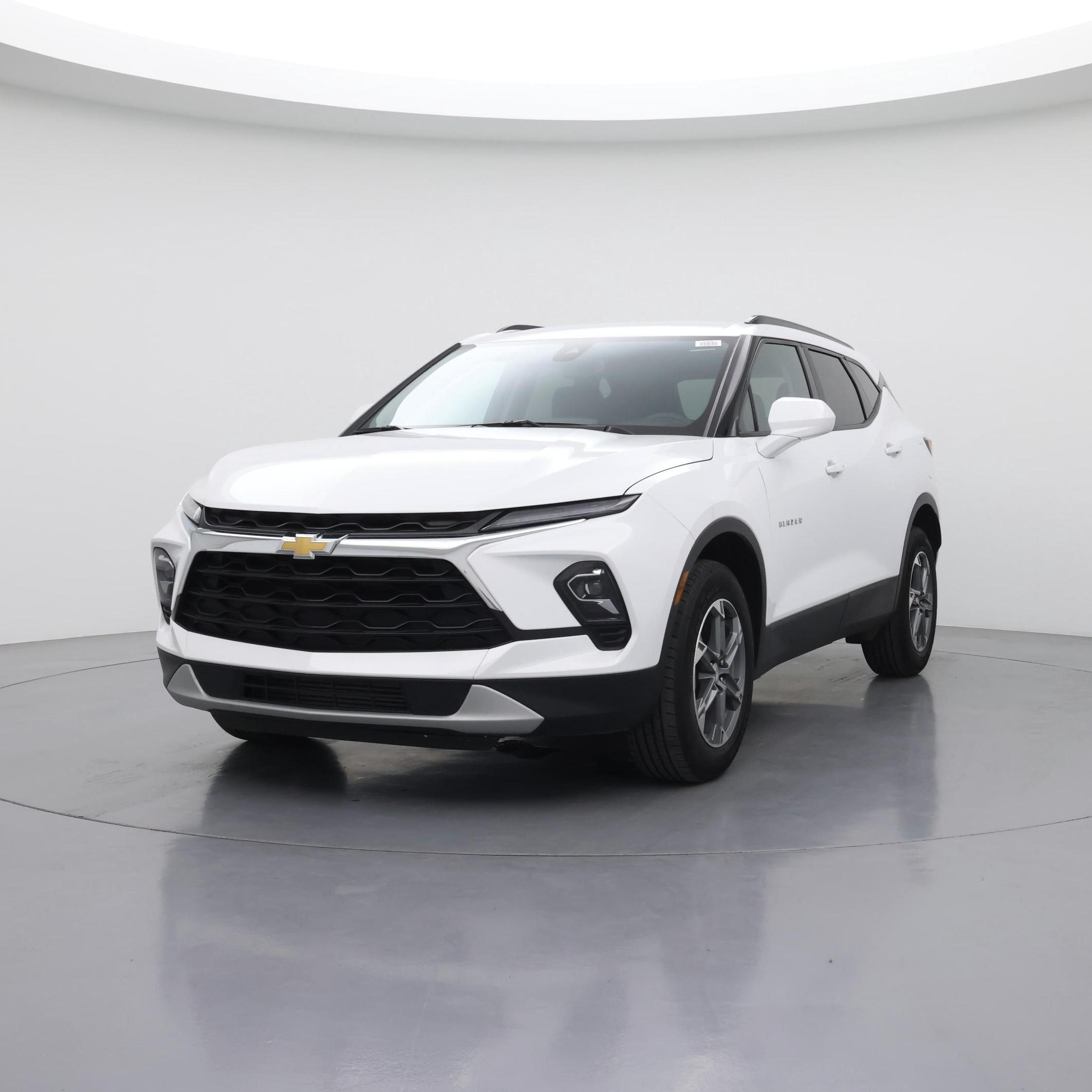 Thumbnail: 2023 Chevrolet Blazer - 4