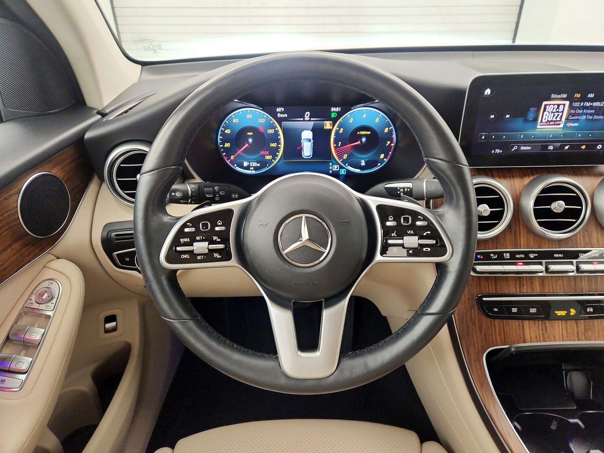 Thumbnail: 2022 Mercedes-Benz GLC - 10