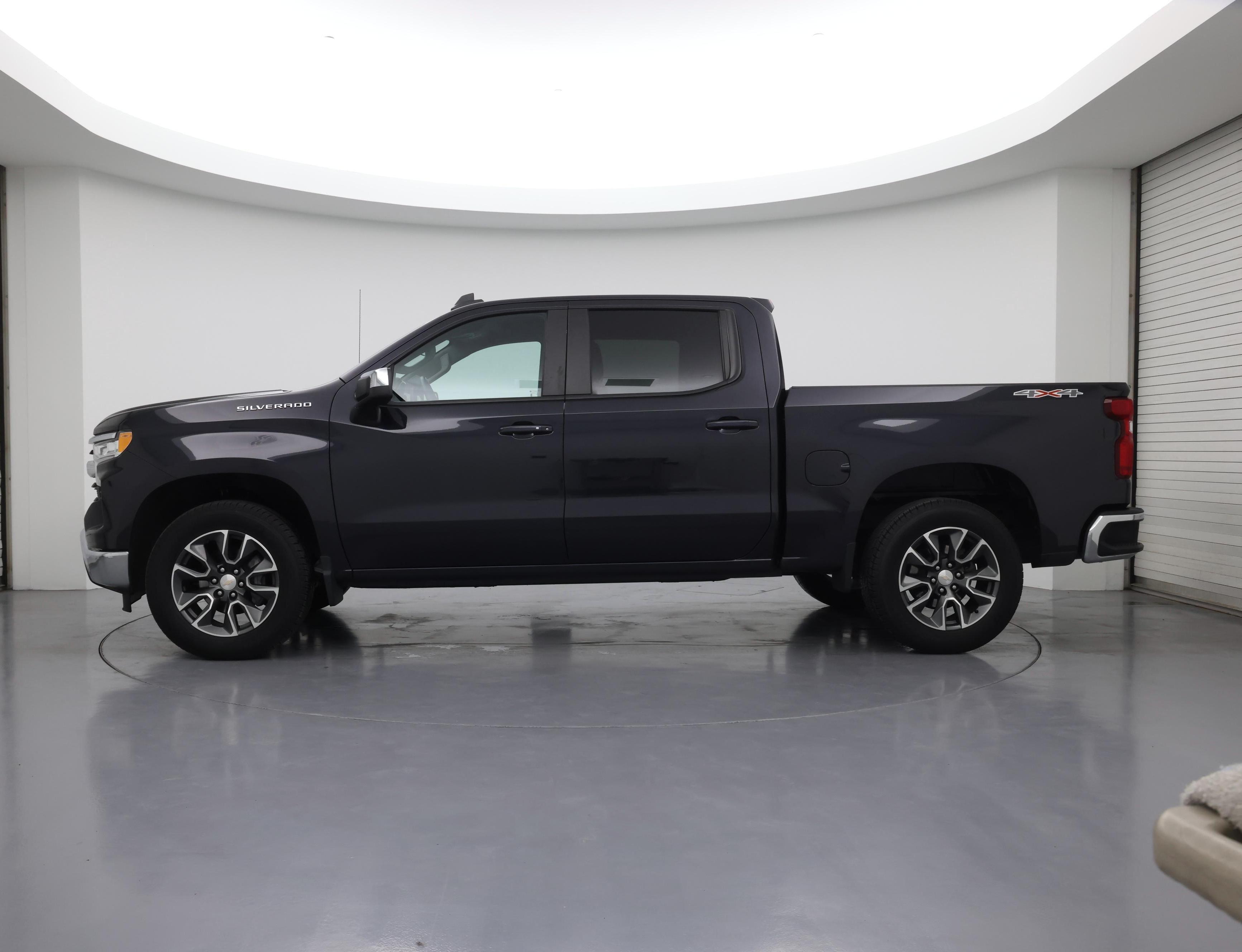 Thumbnail: 2022 Chevrolet Silverado 1500 - 3