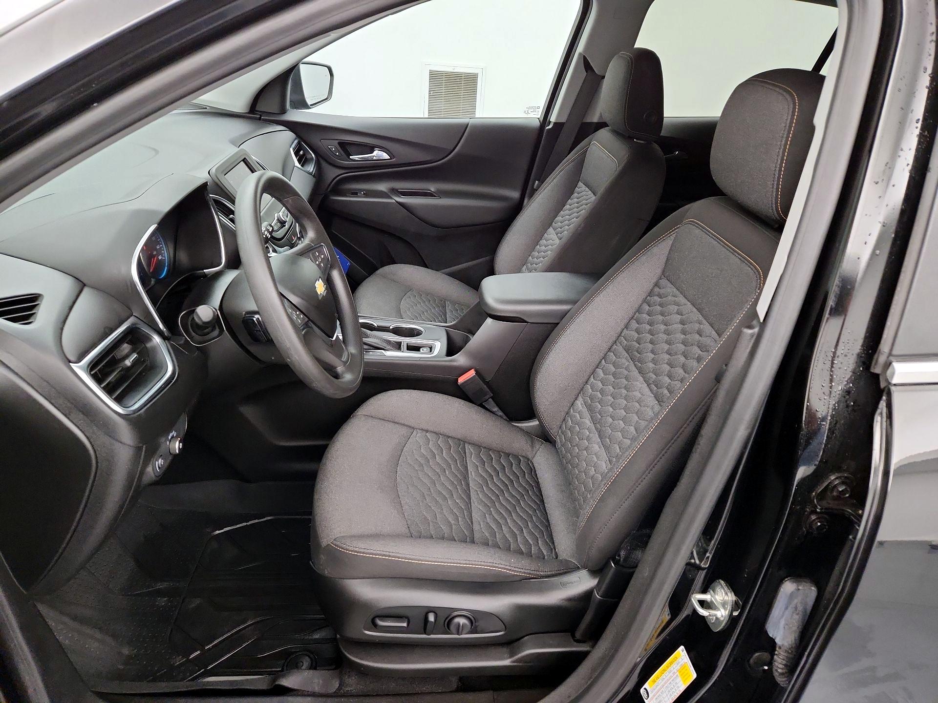 Thumbnail: 2021 Chevrolet Equinox - 11