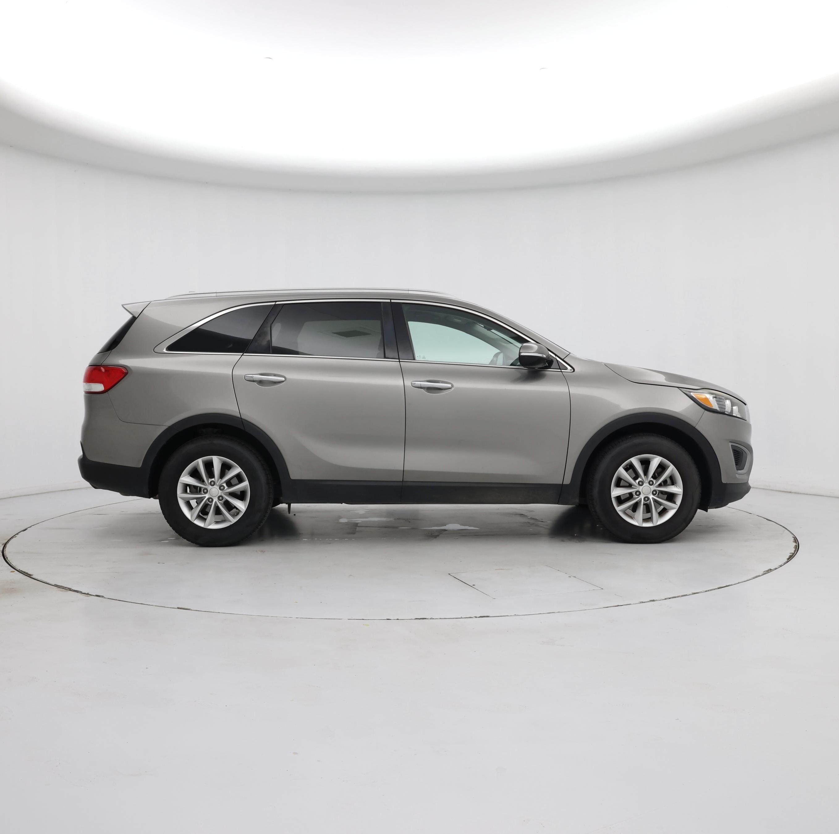 Thumbnail: 2018 Kia Sorento - 7