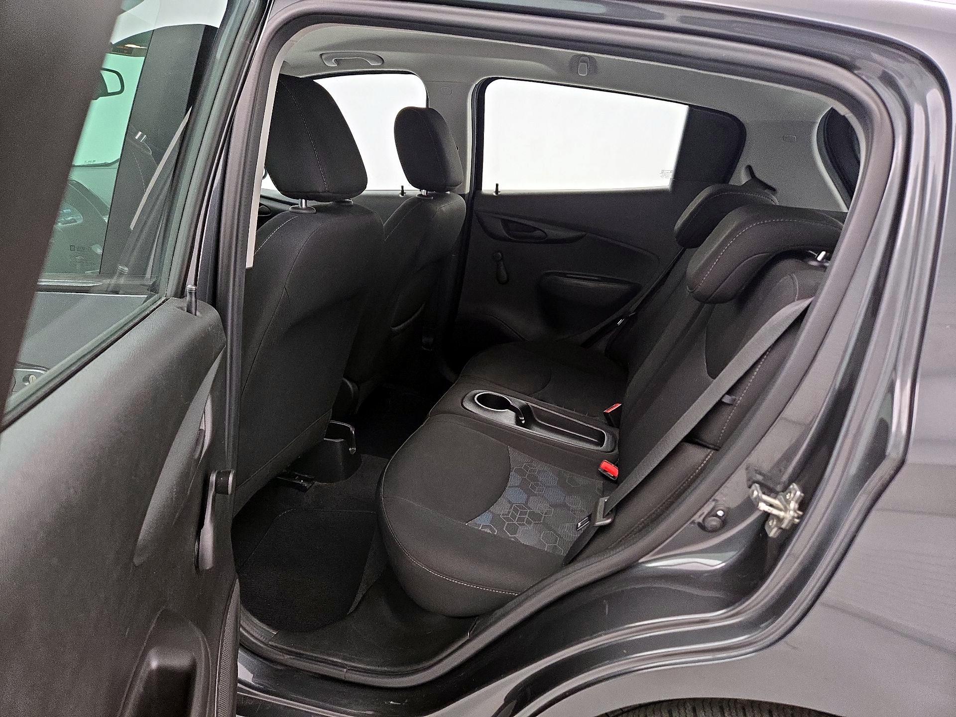 Thumbnail: 2018 Chevrolet Spark - 19