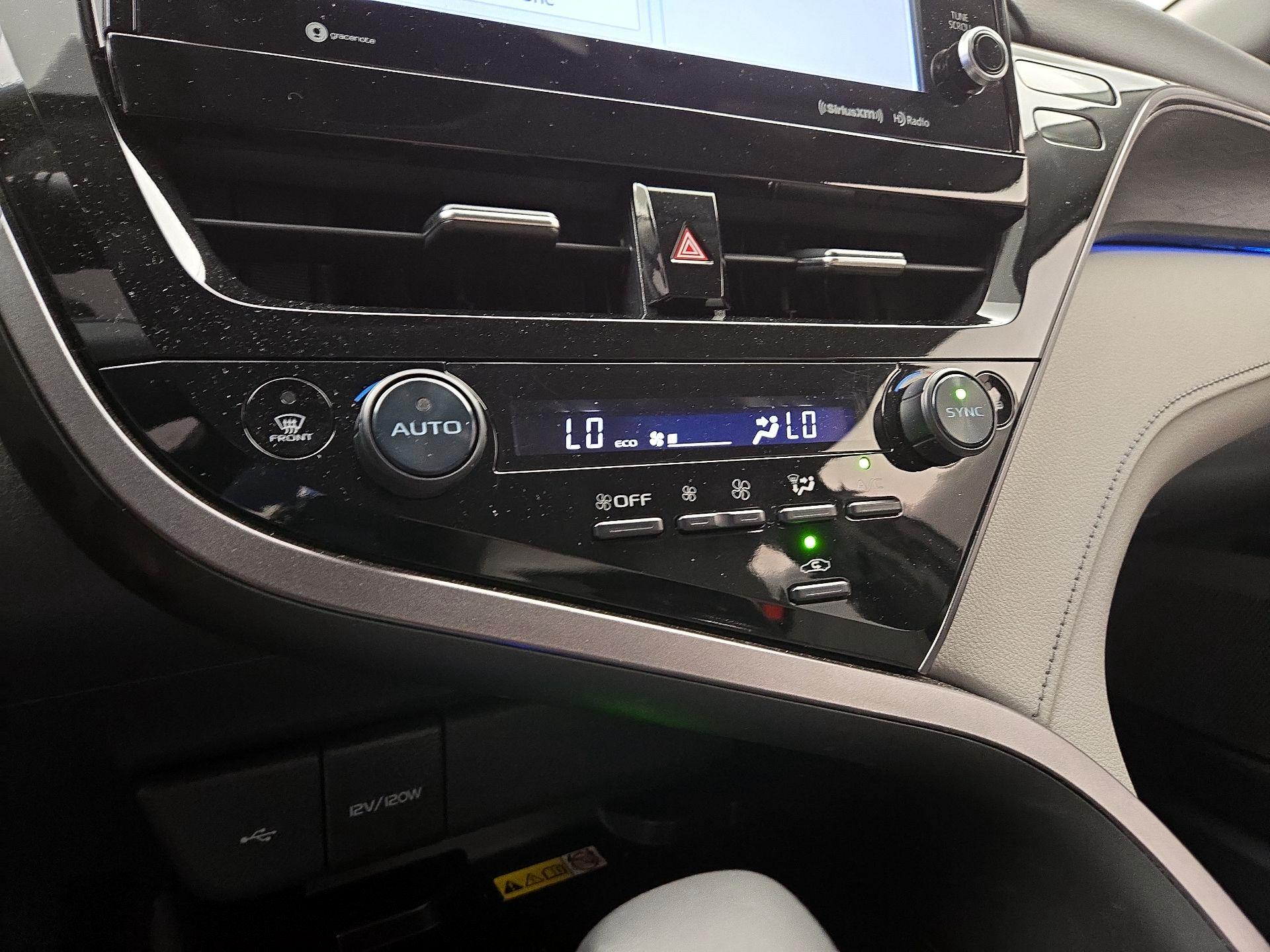 Thumbnail: 2023 Toyota Camry - 16