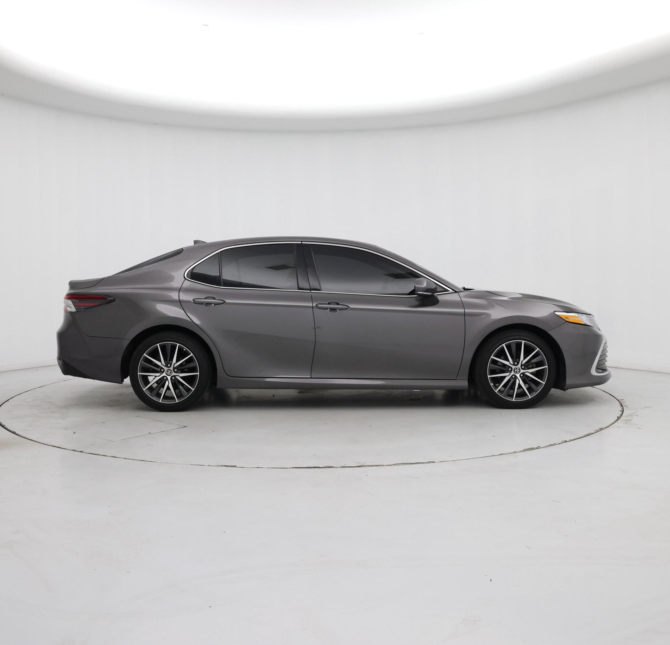 Thumbnail: 2023 Toyota Camry - 7