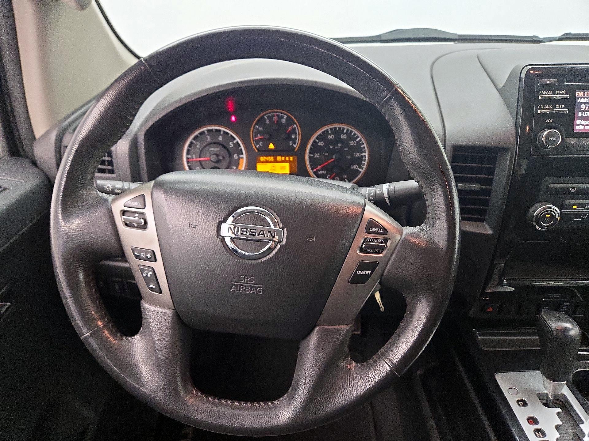 Thumbnail: 2014 Nissan Titan - 10