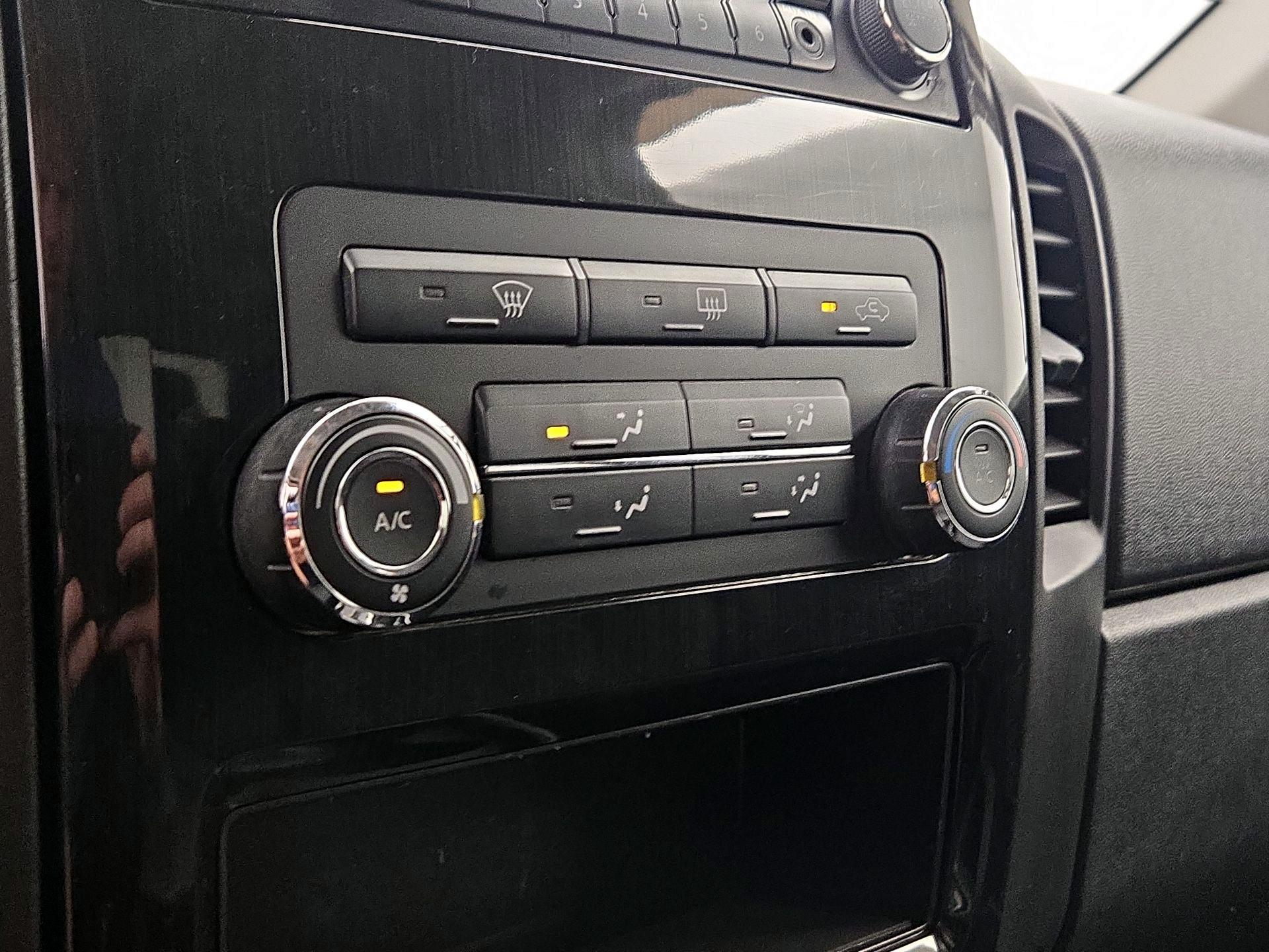 Thumbnail: 2014 Nissan Titan - 16