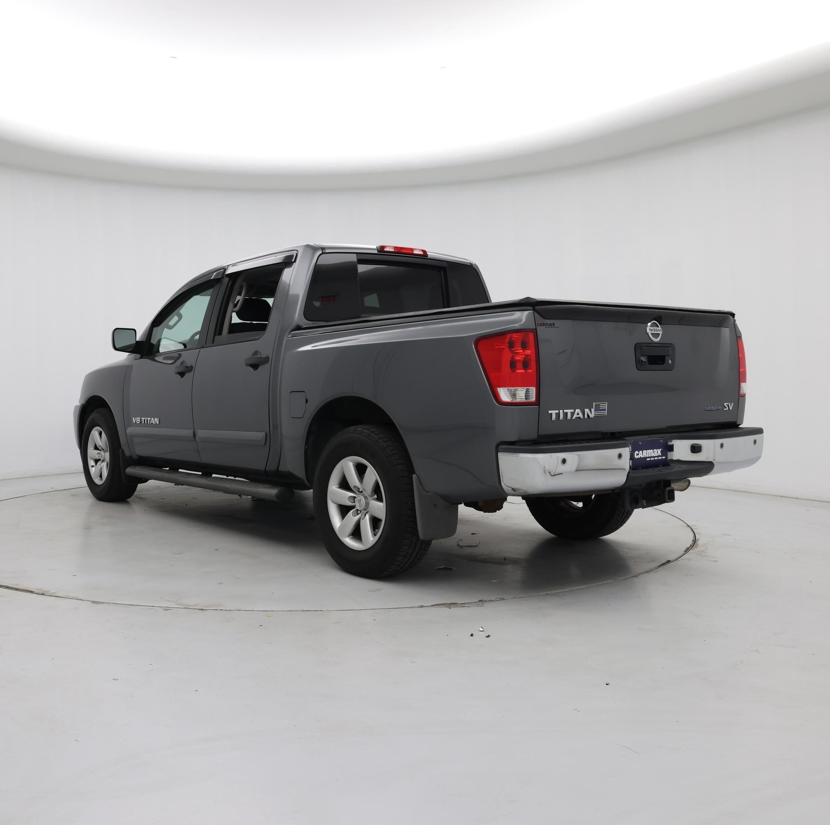 Thumbnail: 2014 Nissan Titan - 2