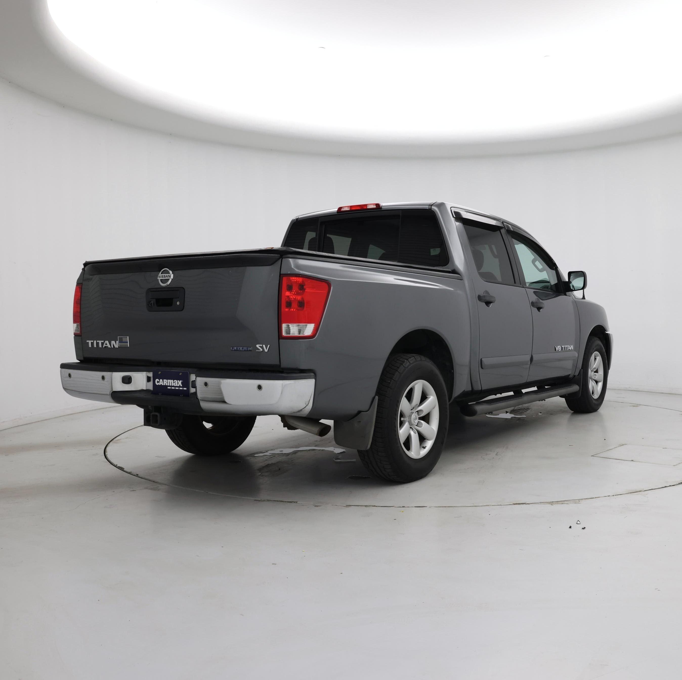 Thumbnail: 2014 Nissan Titan - 8