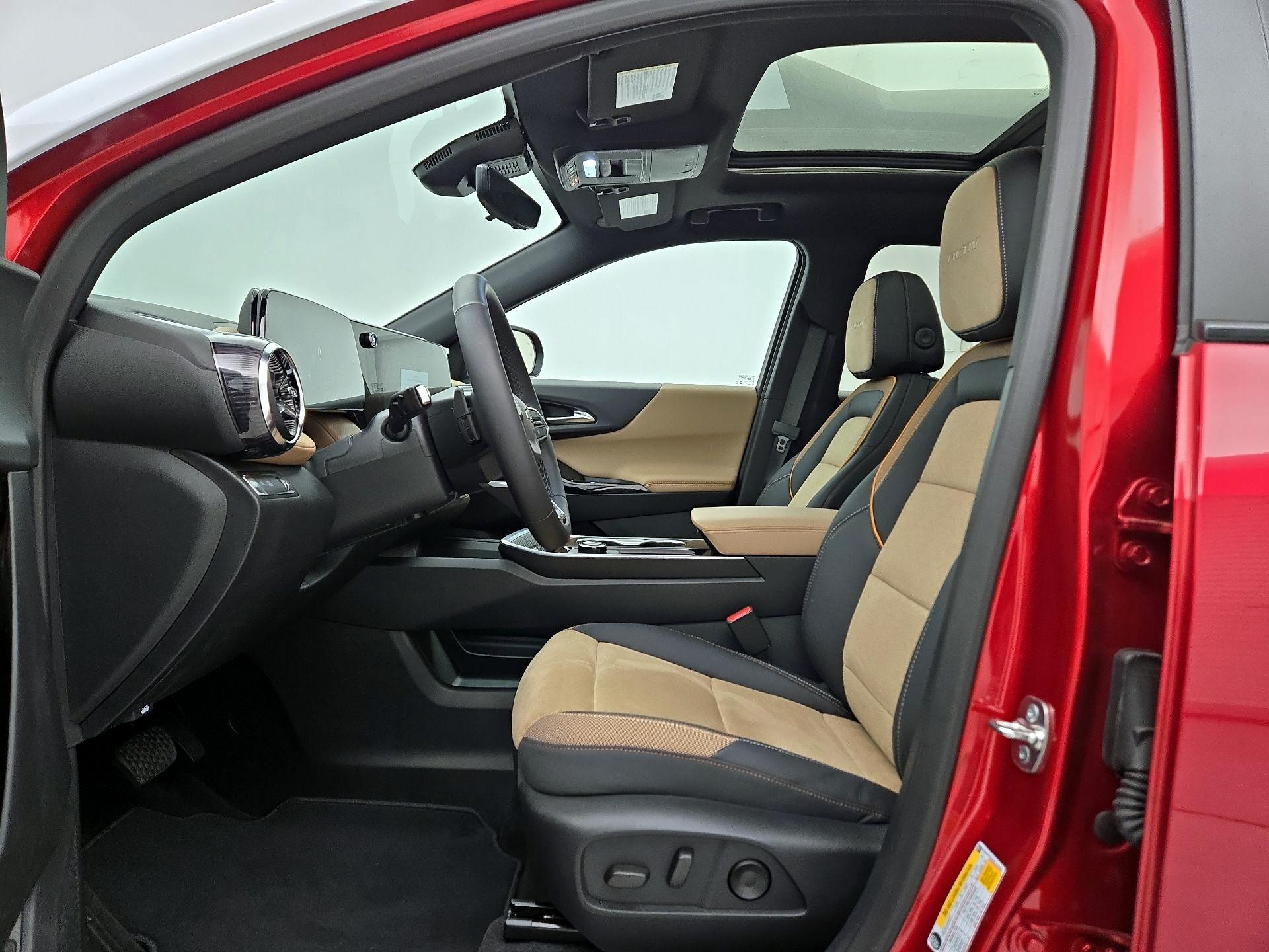 Thumbnail: 2025 Chevrolet Equinox - 11