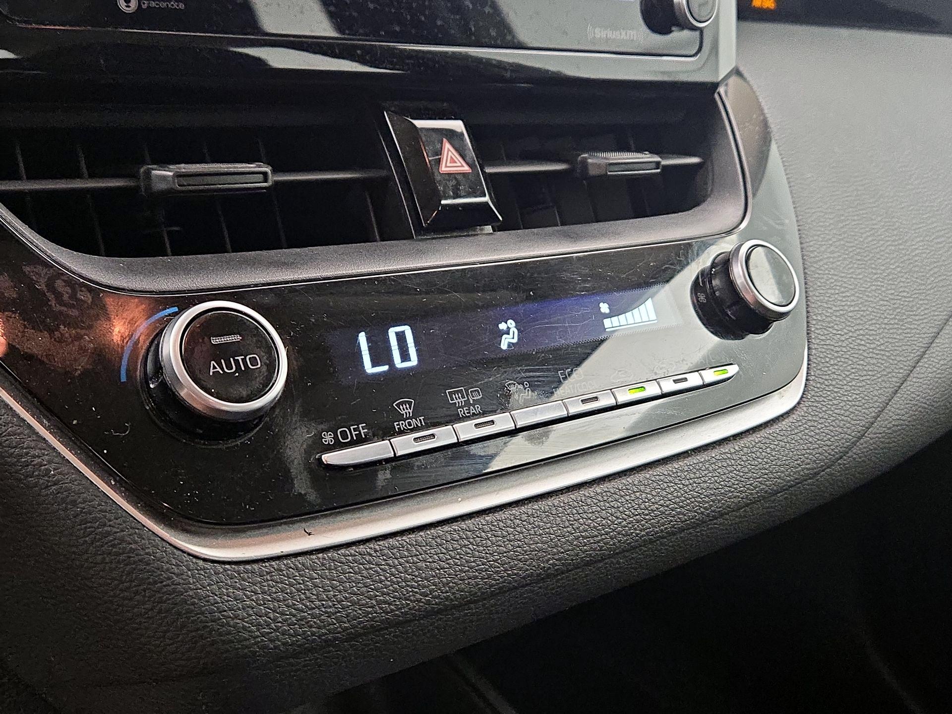 Thumbnail: 2021 Toyota Corolla - 16