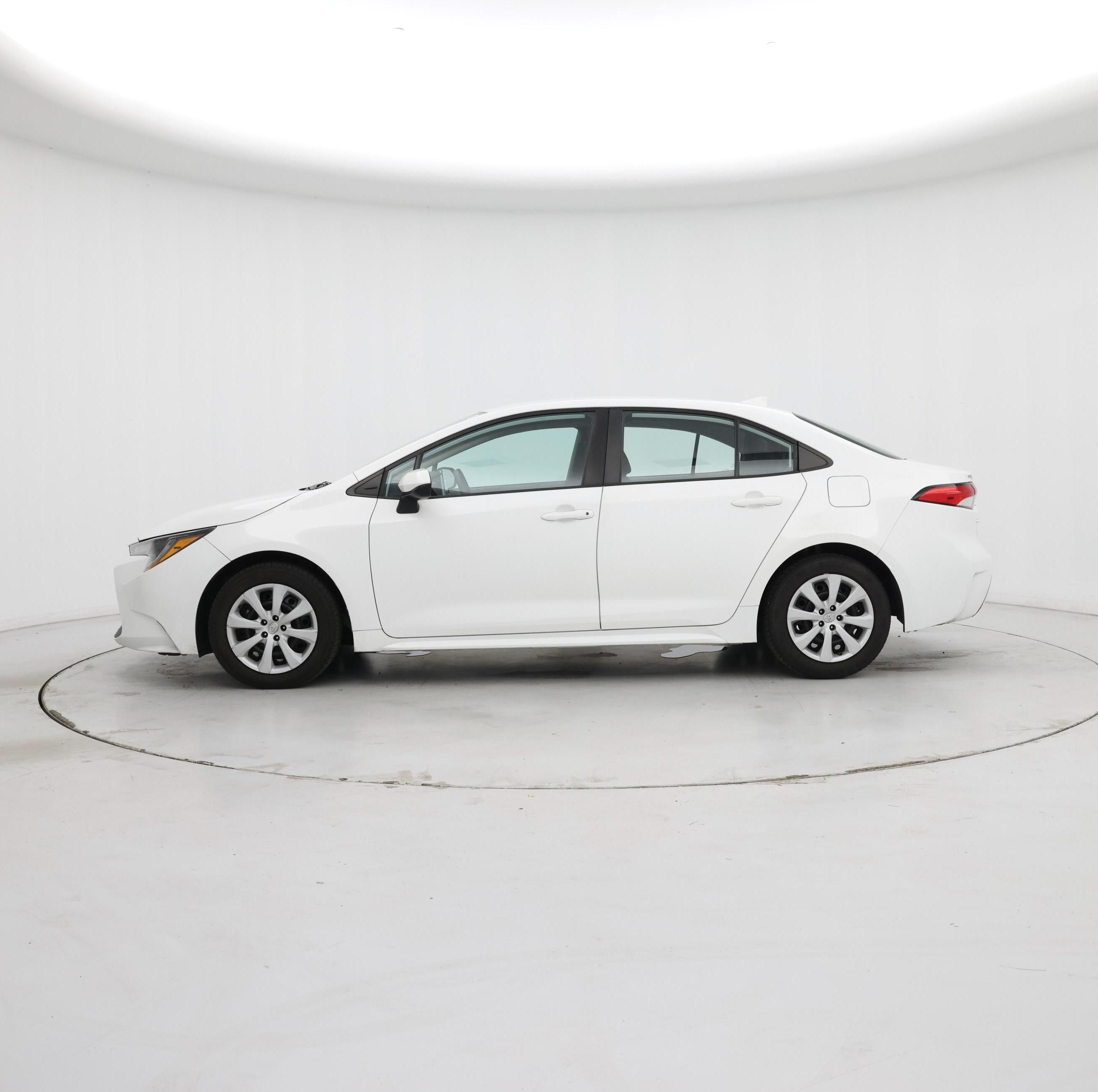 Thumbnail: 2021 Toyota Corolla - 3
