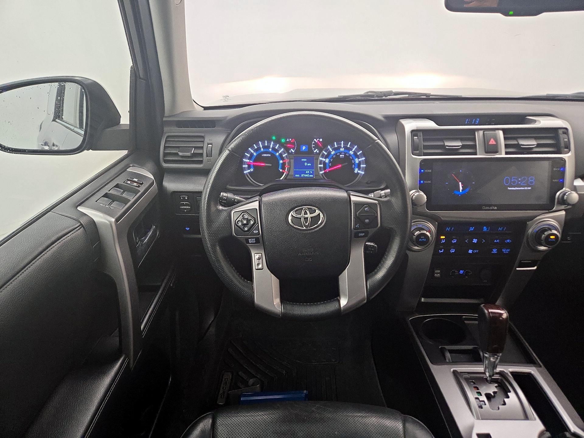Thumbnail: 2019 Toyota 4Runner - 10