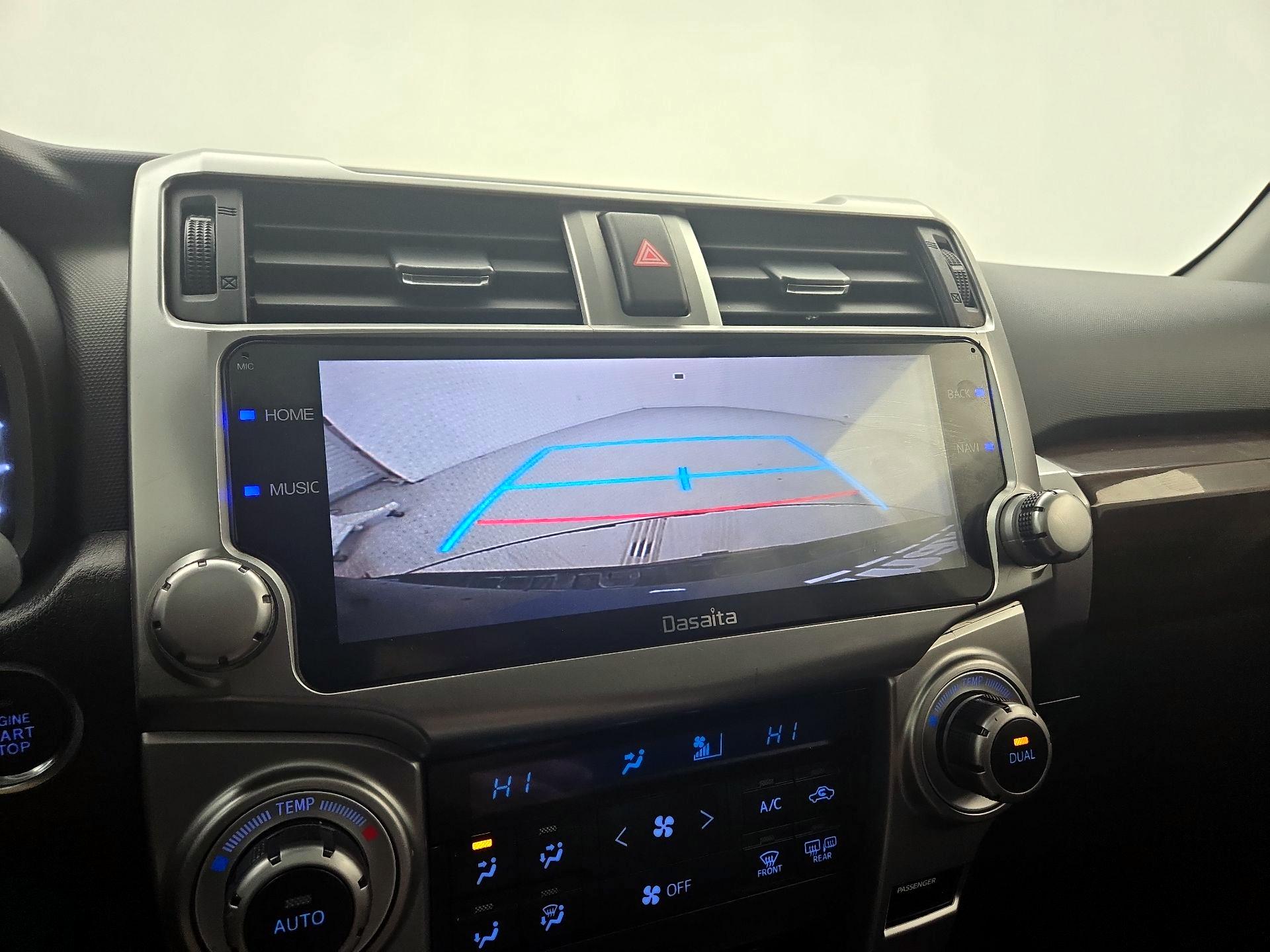 Thumbnail: 2019 Toyota 4Runner - 14