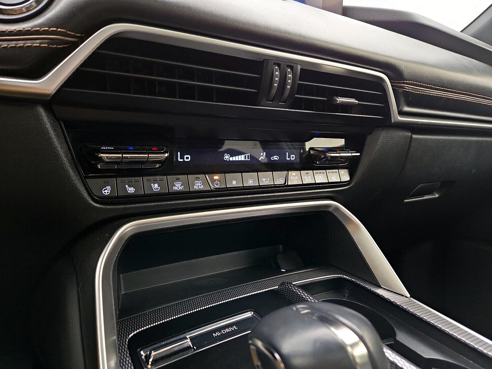 Thumbnail: 2024 Mazda CX-90 - 16