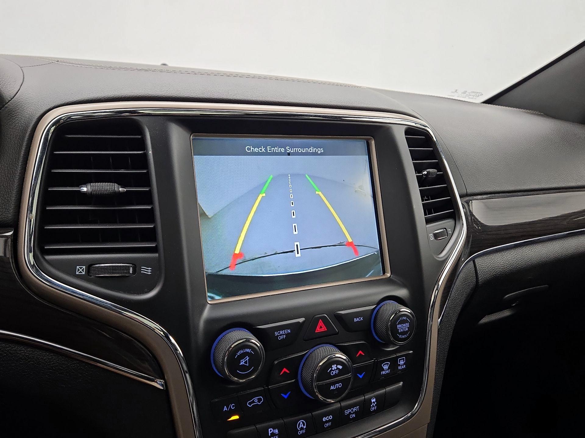 Thumbnail: 2017 Jeep Grand Cherokee - 14