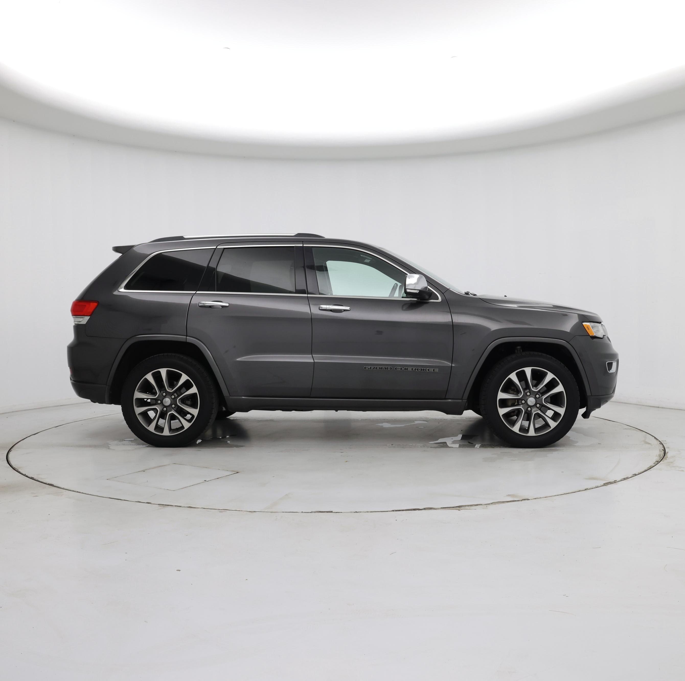 Thumbnail: 2017 Jeep Grand Cherokee - 7