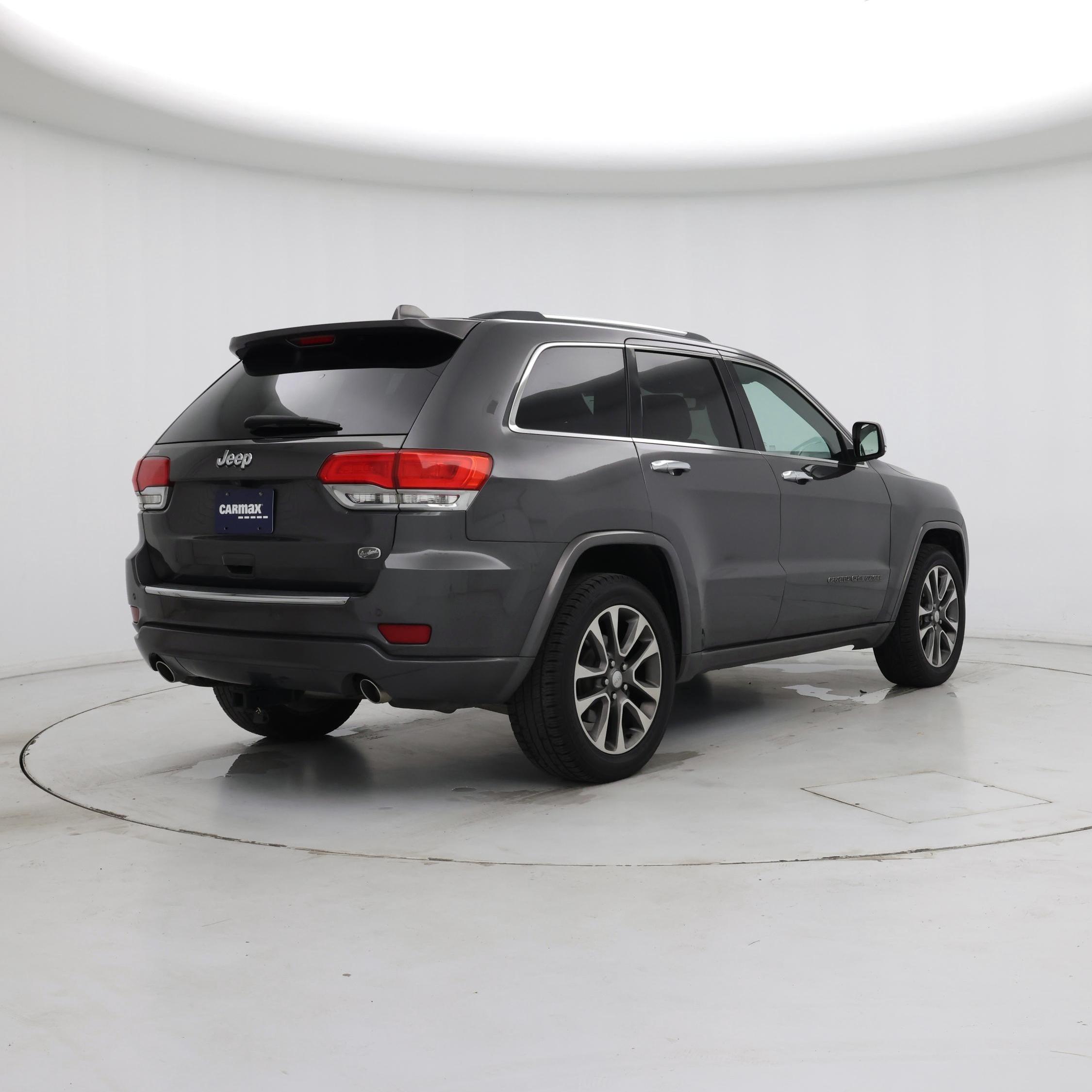 Thumbnail: 2017 Jeep Grand Cherokee - 8