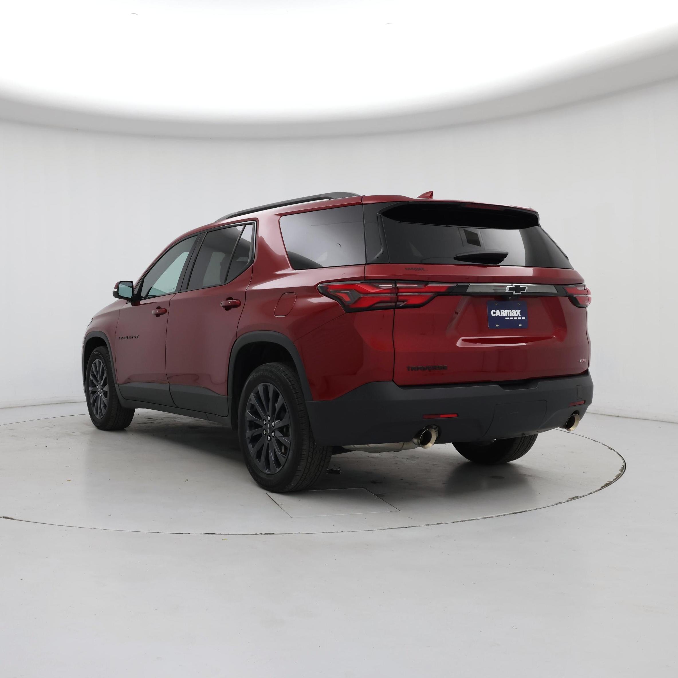 Thumbnail: 2023 Chevrolet Traverse - 2