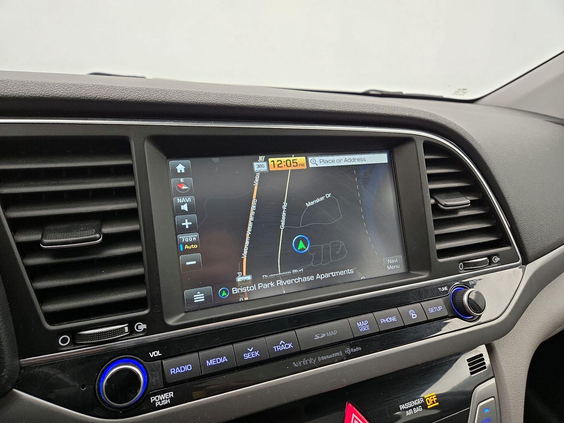Thumbnail: 2018 Hyundai Elantra - 14