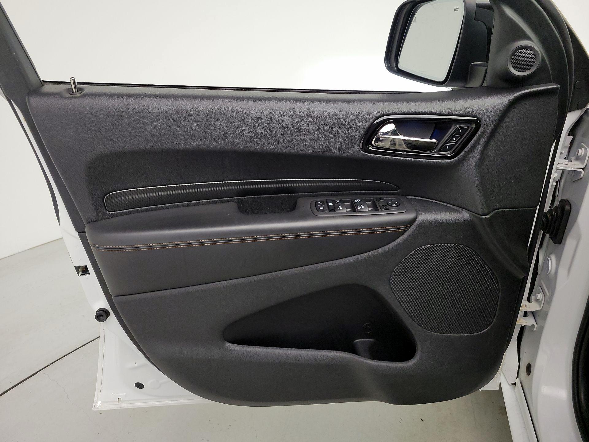 Thumbnail: 2022 Dodge Durango - 12