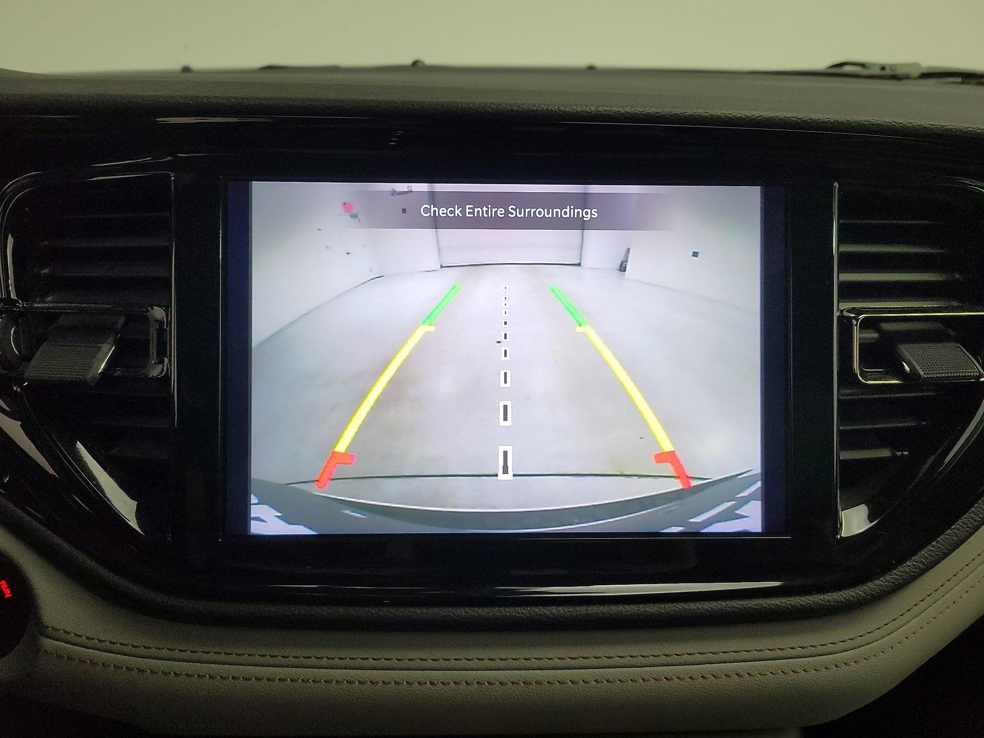 Thumbnail: 2022 Dodge Durango - 15