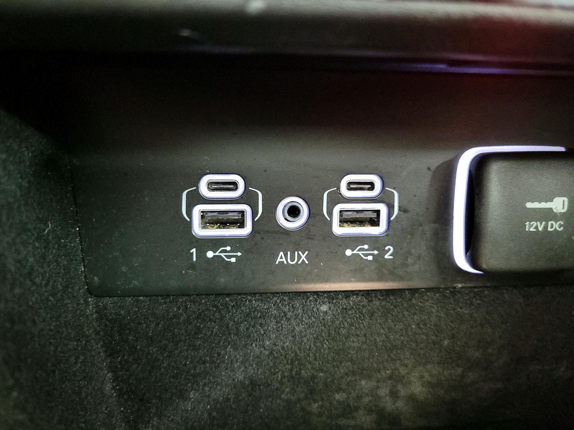 Thumbnail: 2022 Jeep Grand Cherokee L - 19