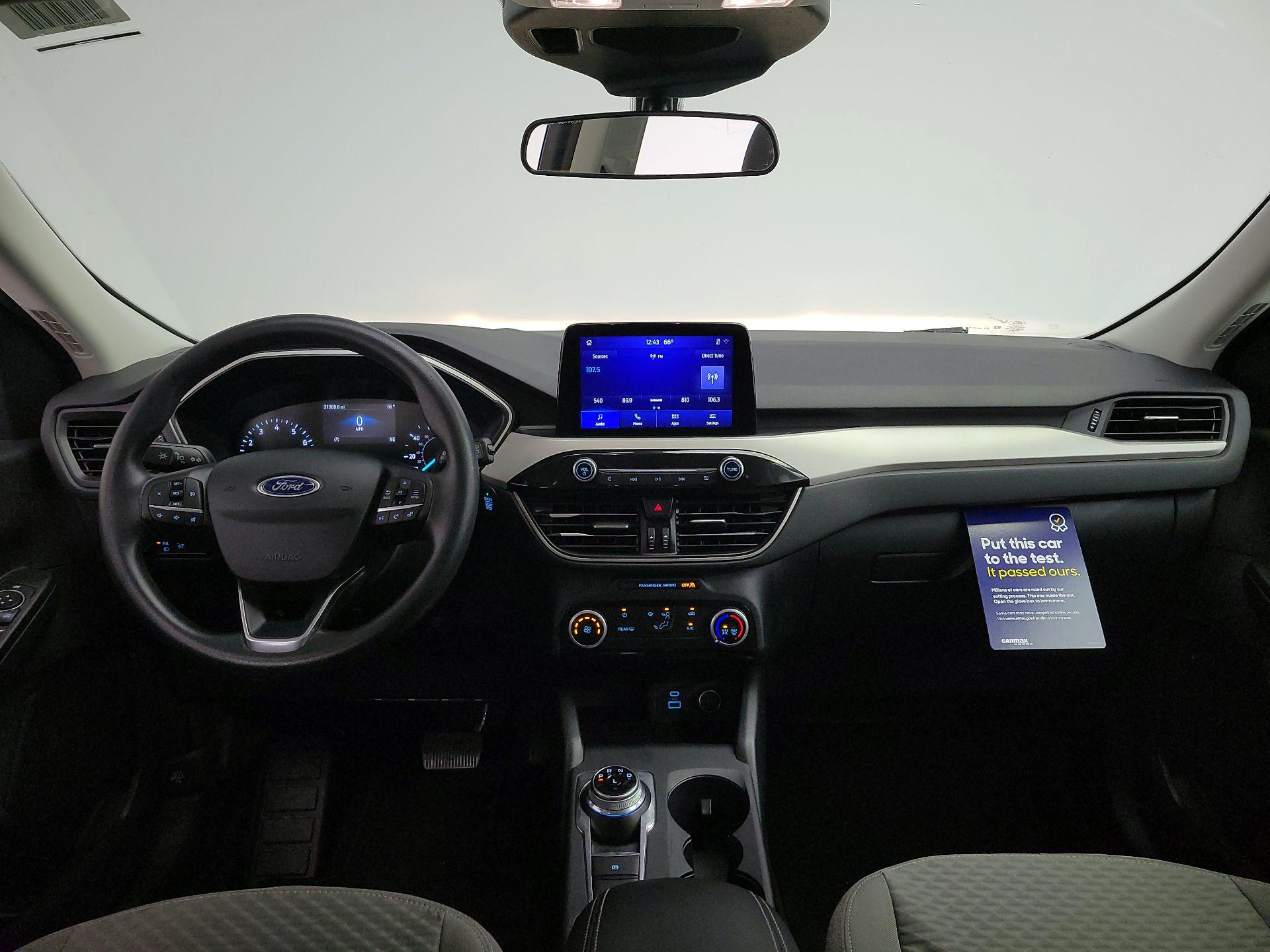 Thumbnail: 2021 Ford Escape - 9
