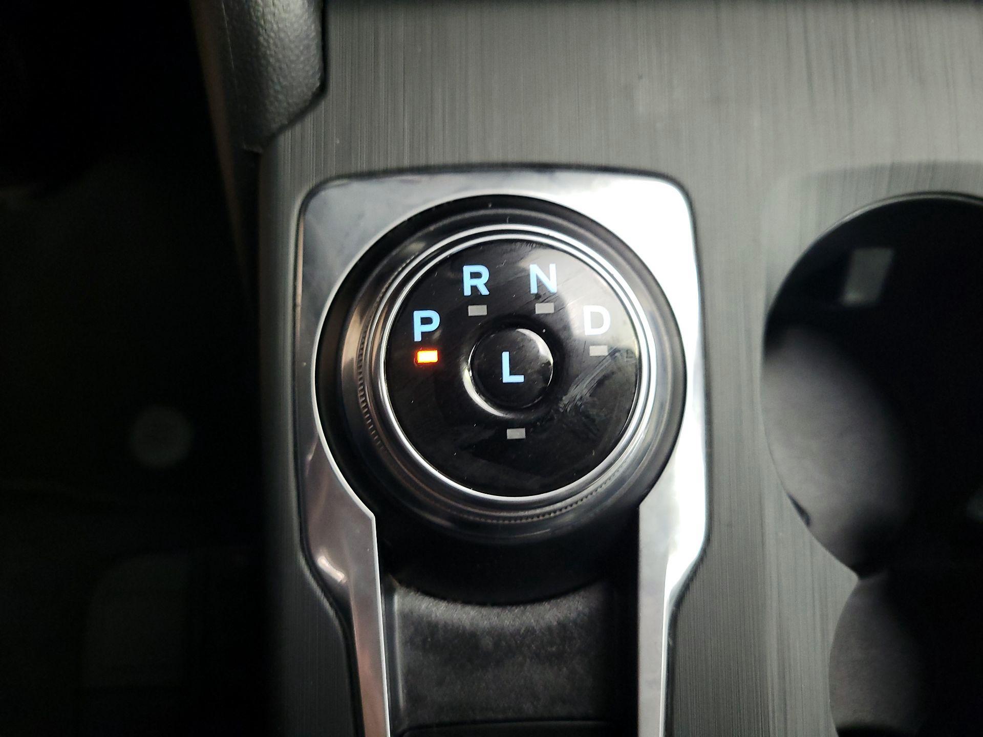 Thumbnail: 2021 Ford Escape - 17