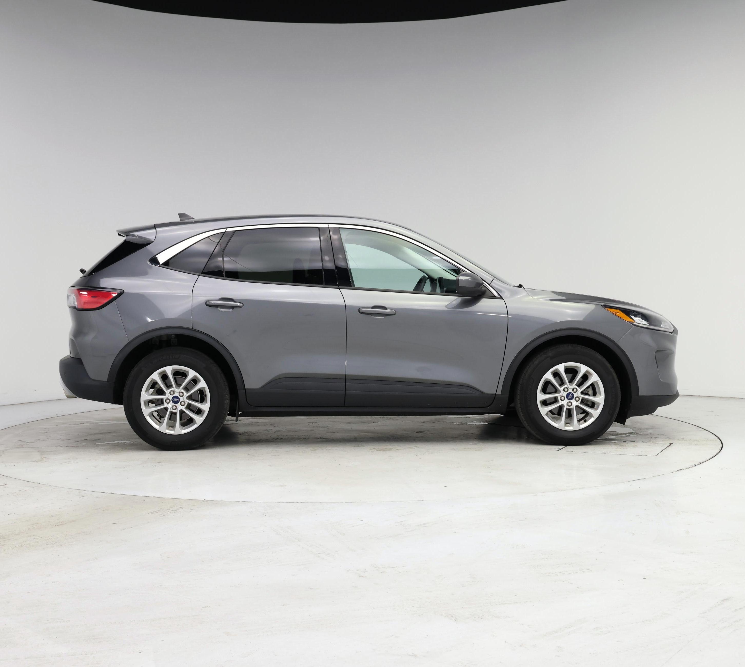 Thumbnail: 2021 Ford Escape - 7