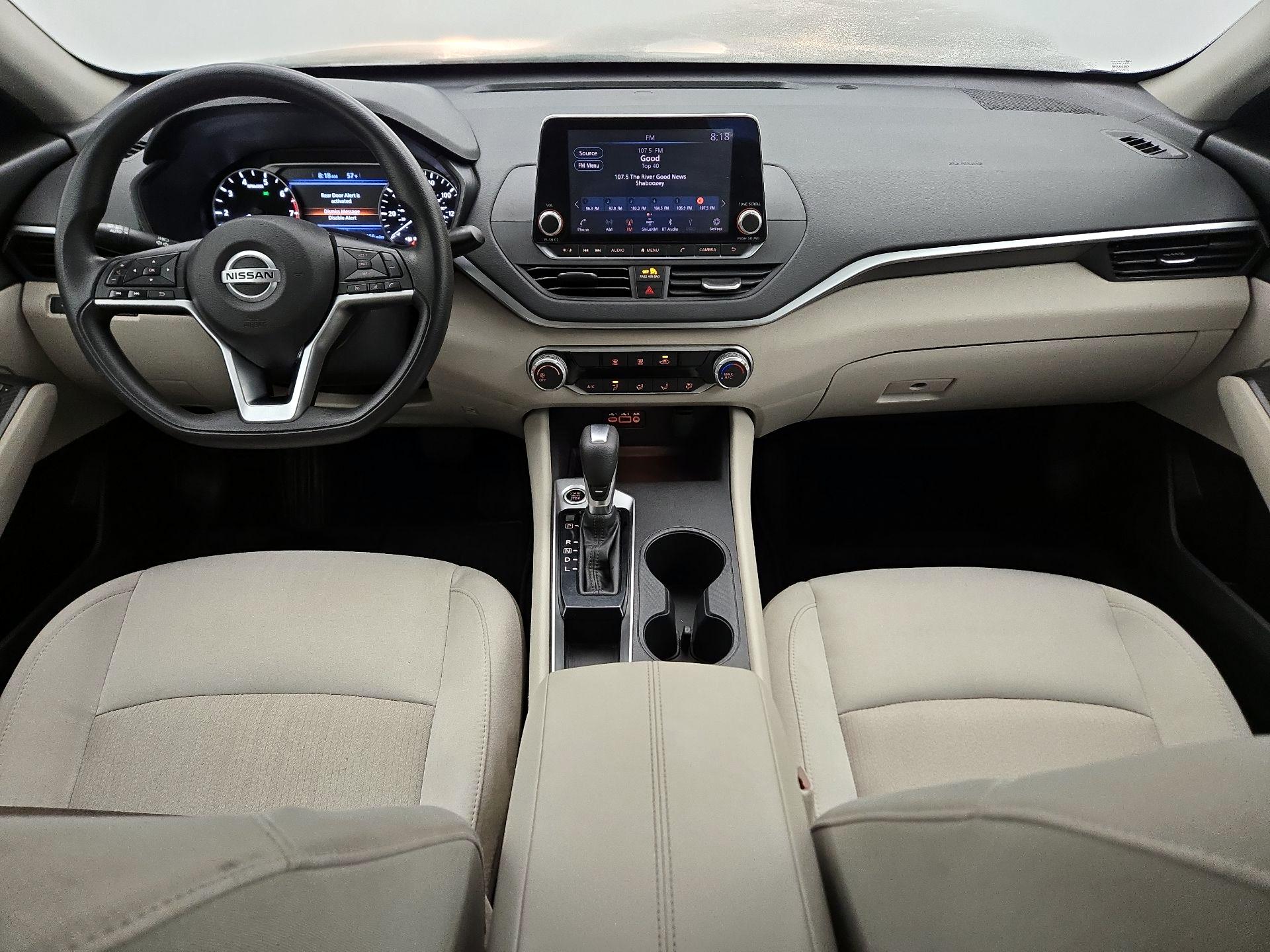 Thumbnail: 2020 Nissan Altima - 9