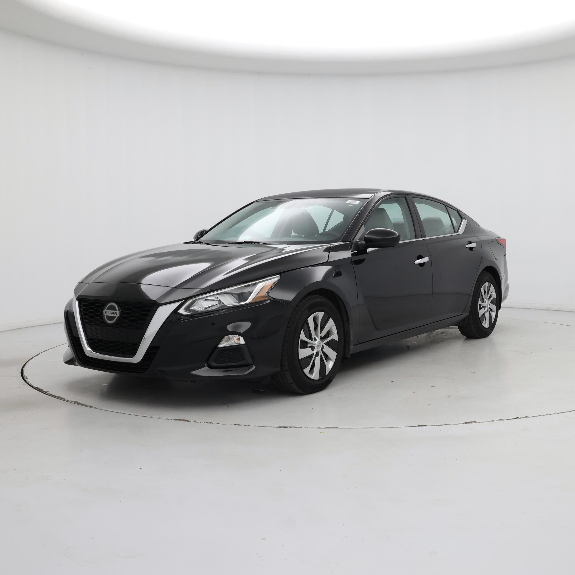 Thumbnail: 2020 Nissan Altima - 4