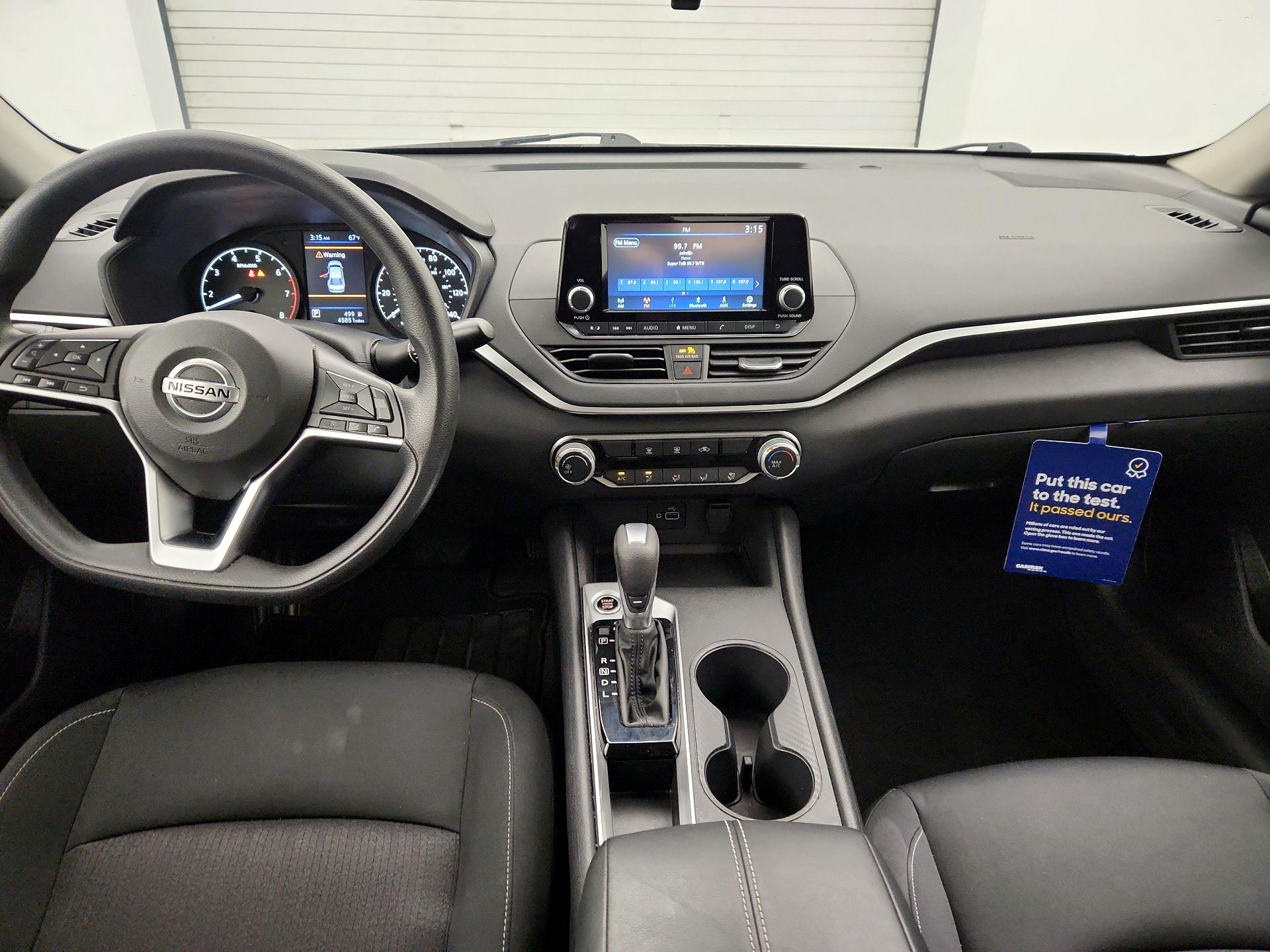 Thumbnail: 2022 Nissan Altima - 9