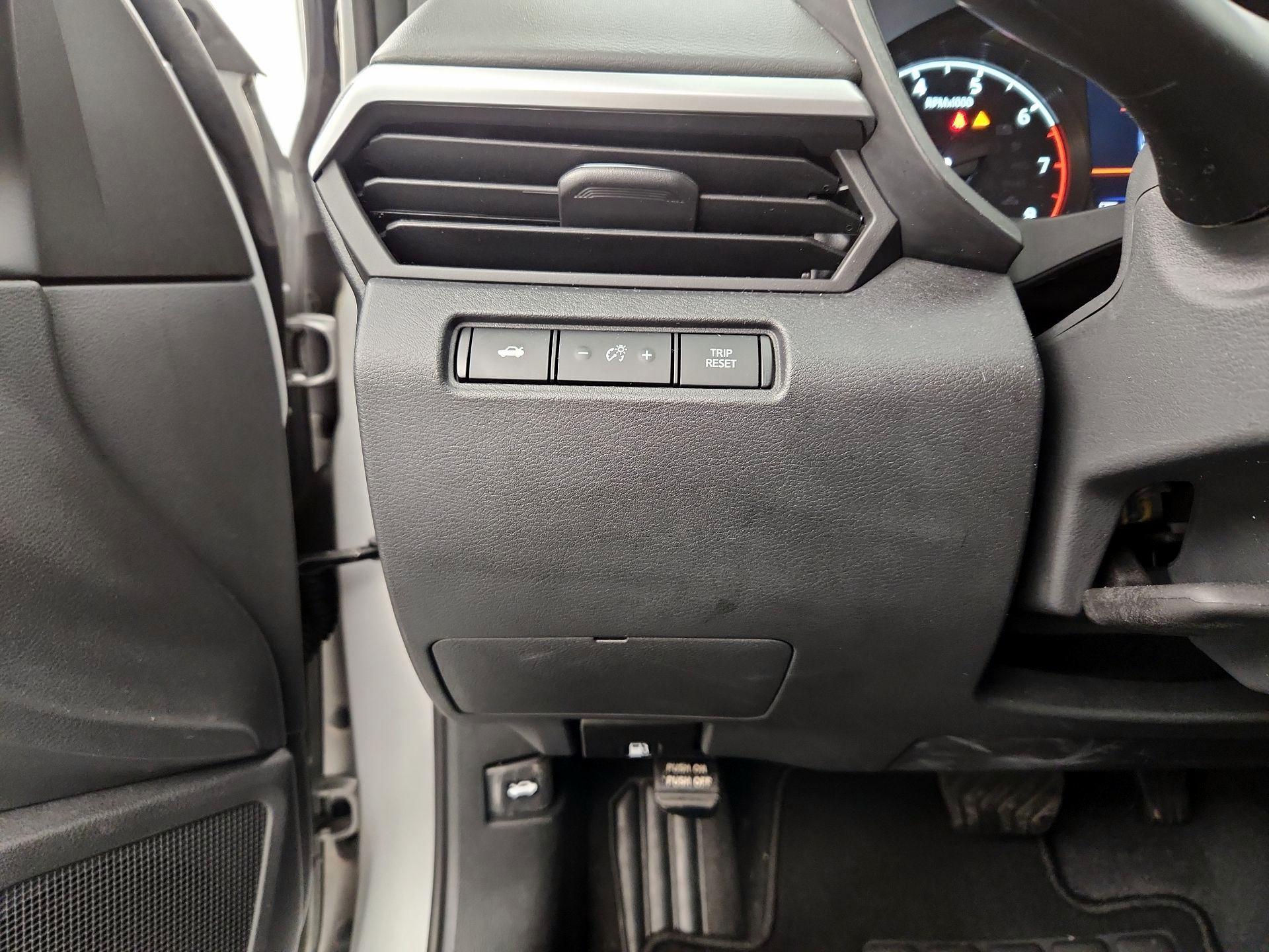 Thumbnail: 2022 Nissan Altima - 13