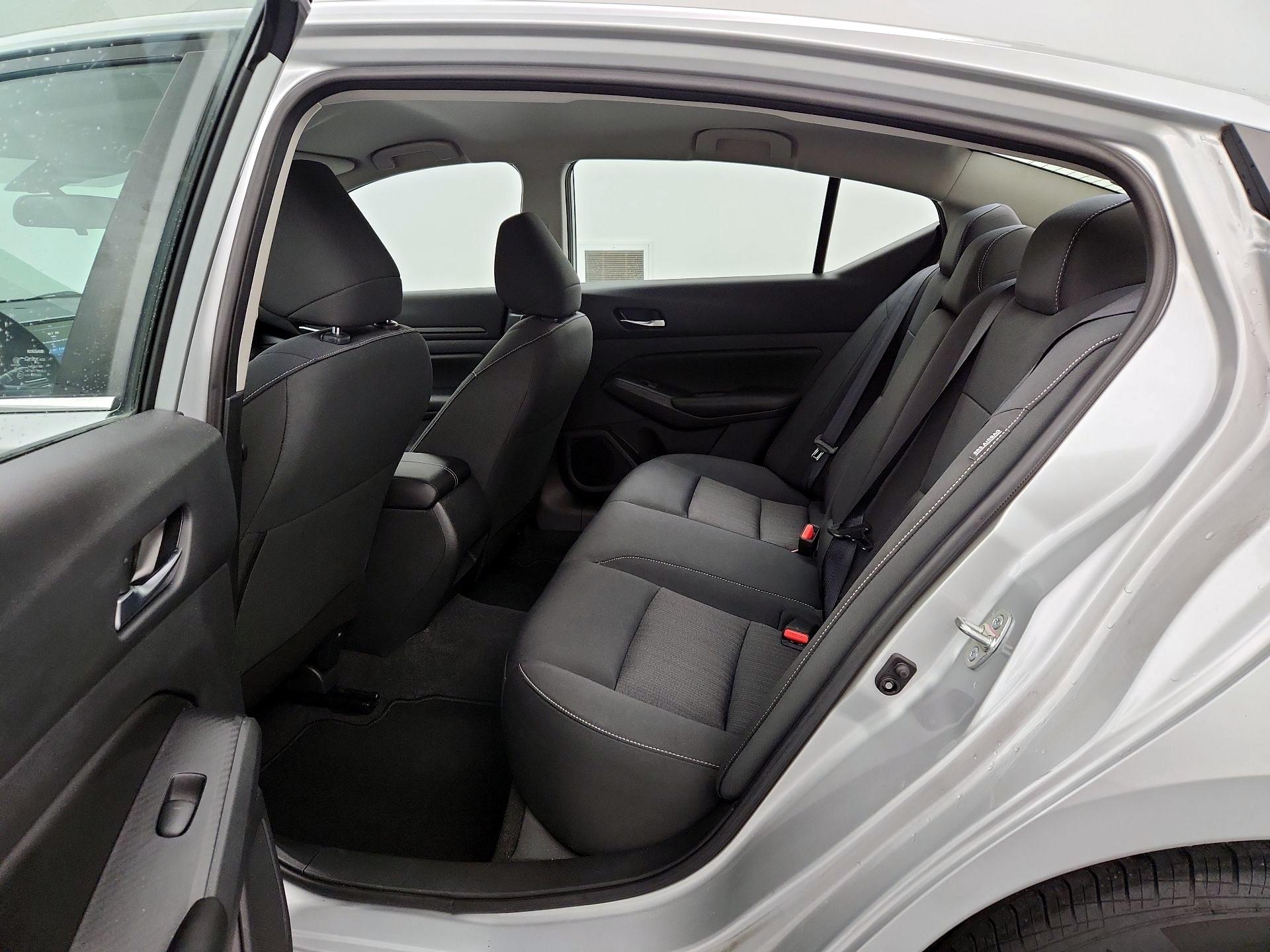 Thumbnail: 2022 Nissan Altima - 19