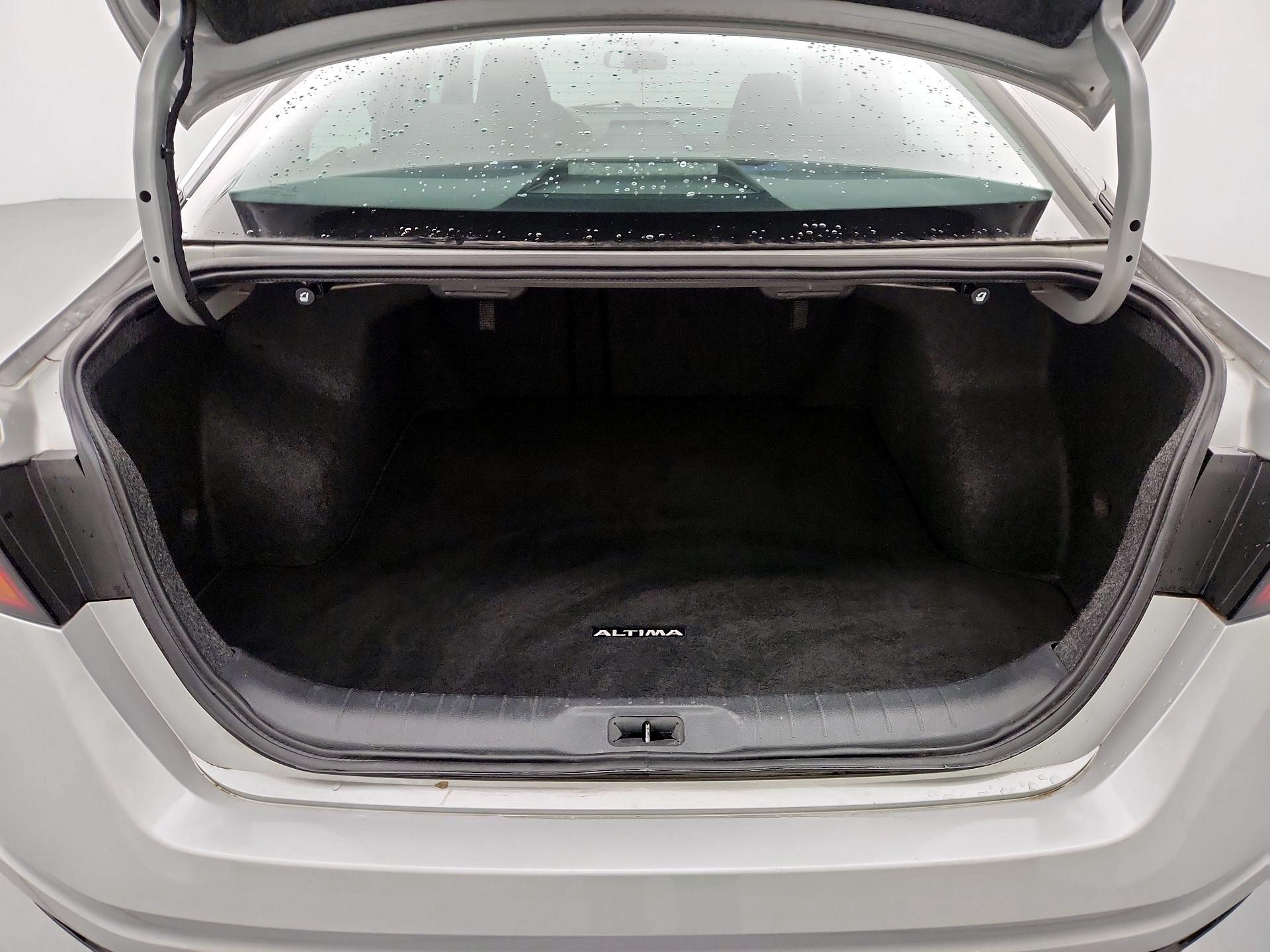 Thumbnail: 2022 Nissan Altima - 20