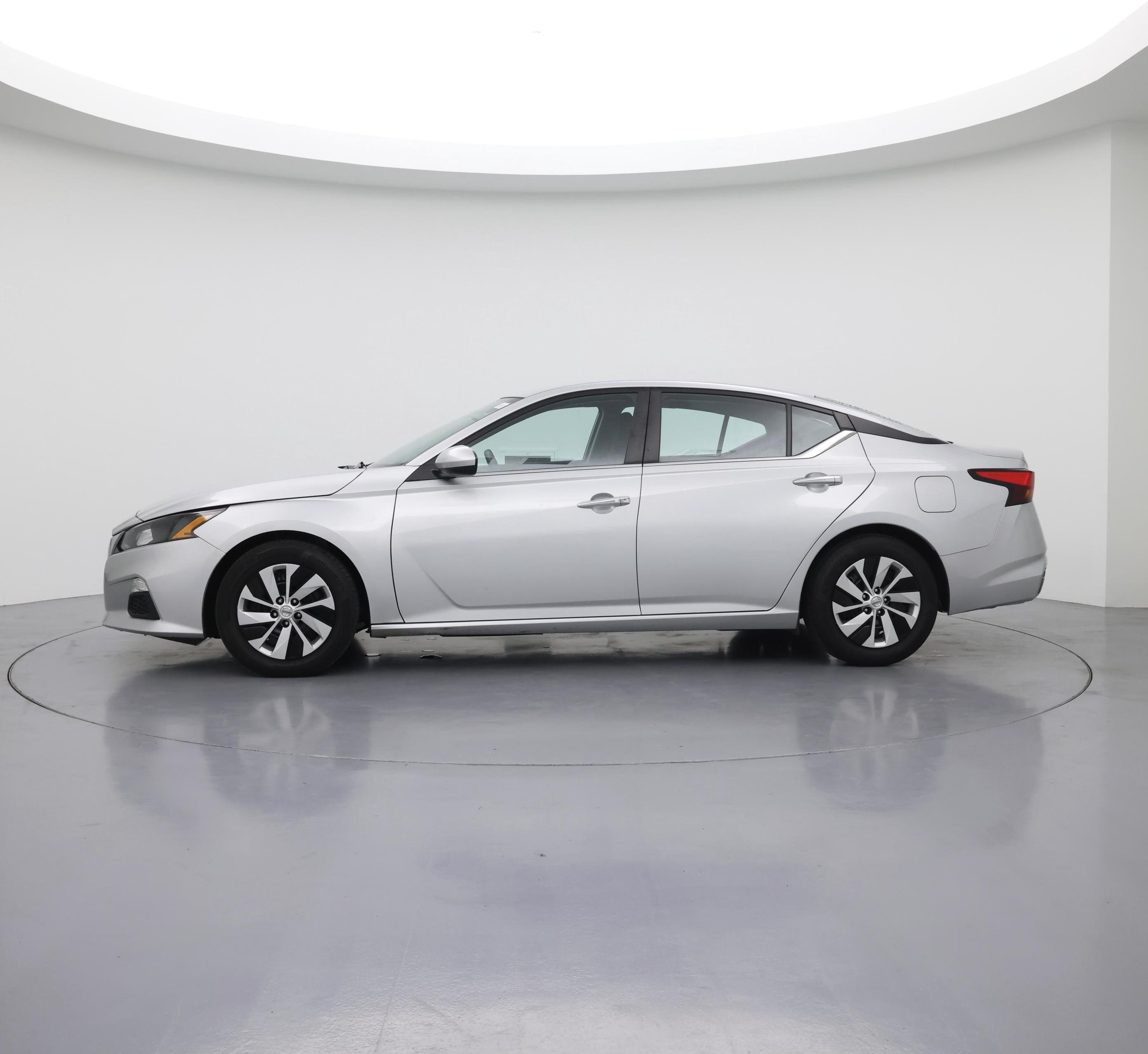 Thumbnail: 2022 Nissan Altima - 3