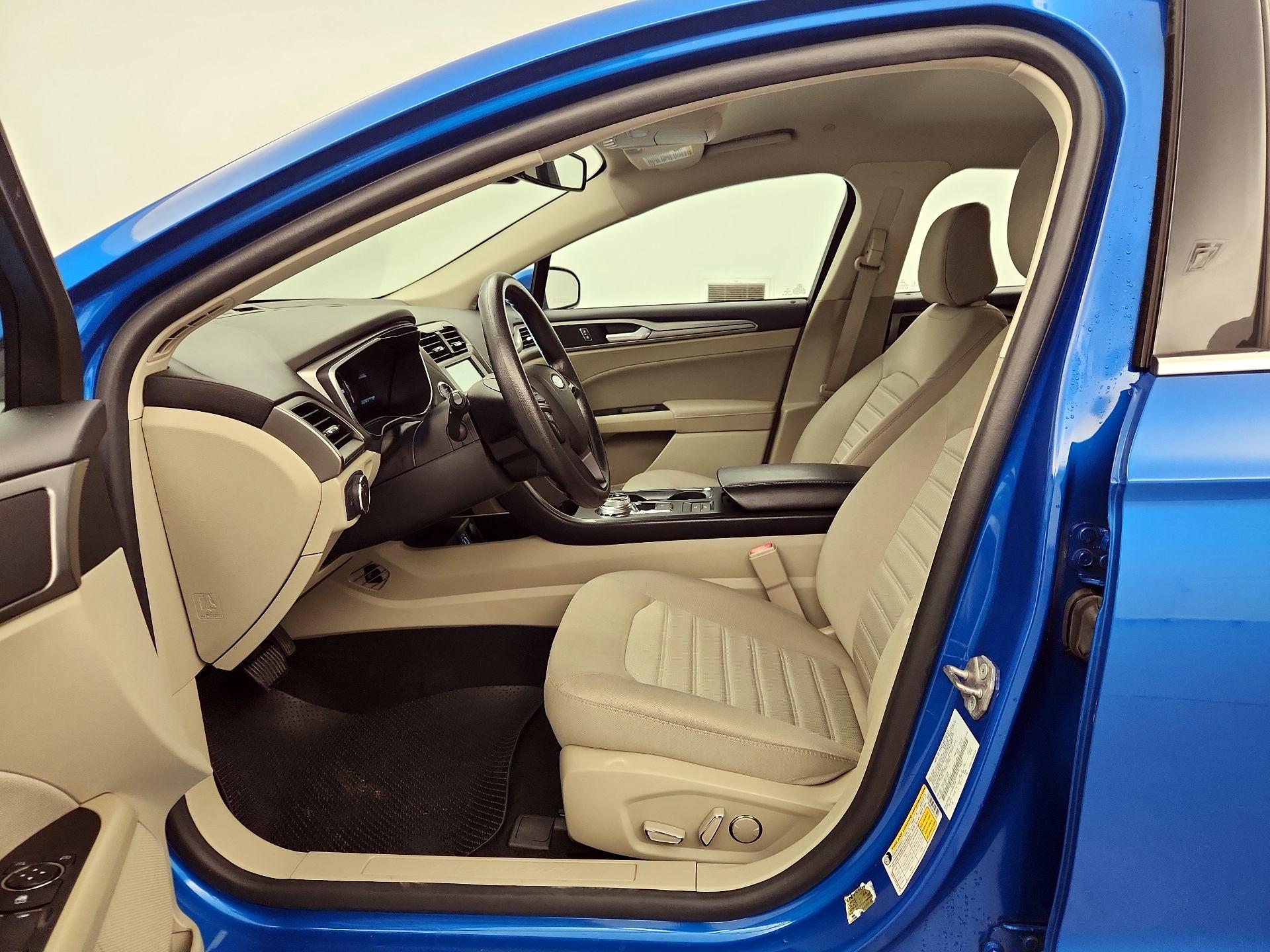 Thumbnail: 2020 Ford Fusion - 11