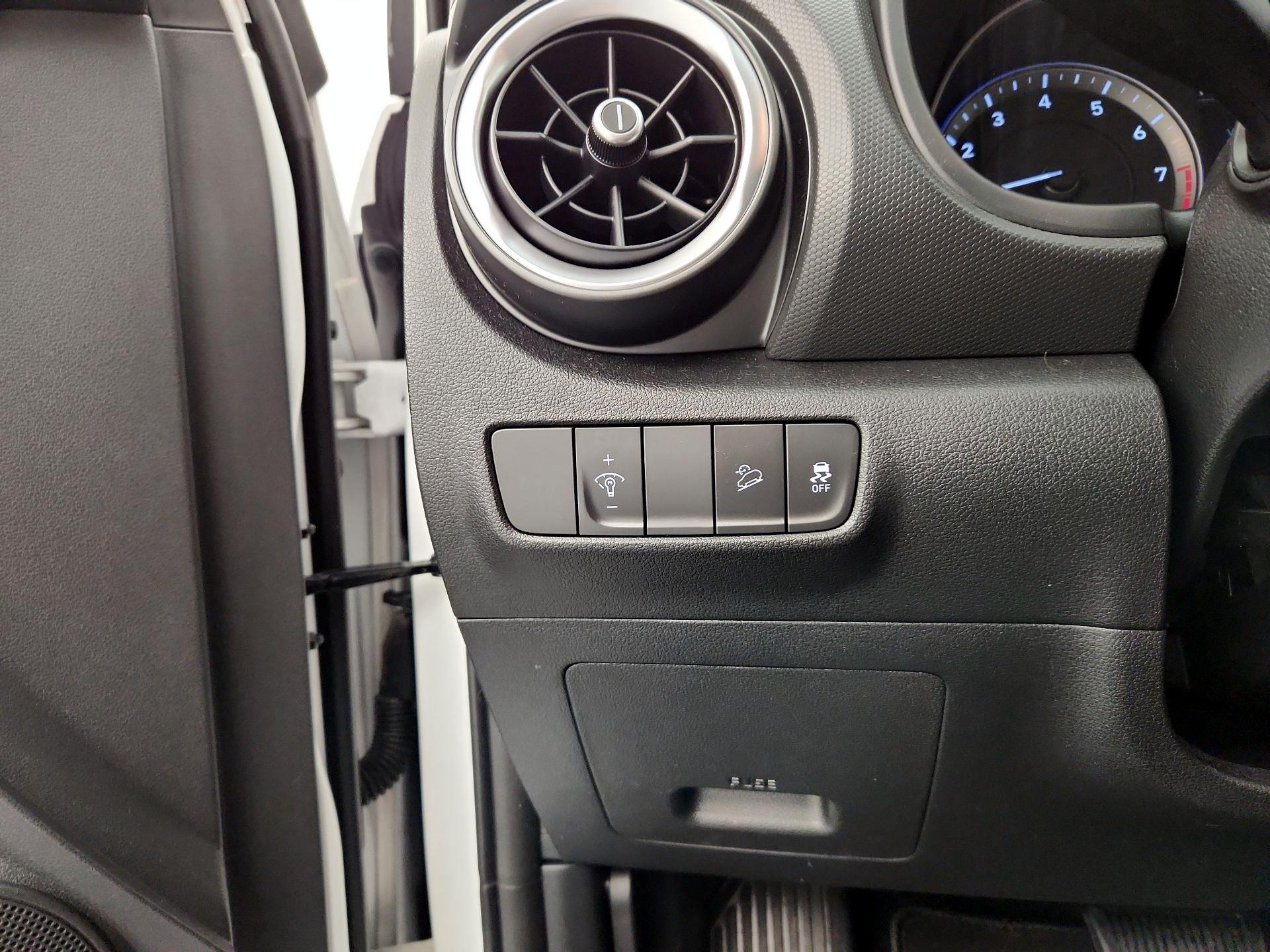 Thumbnail: 2023 Hyundai Kona - 13