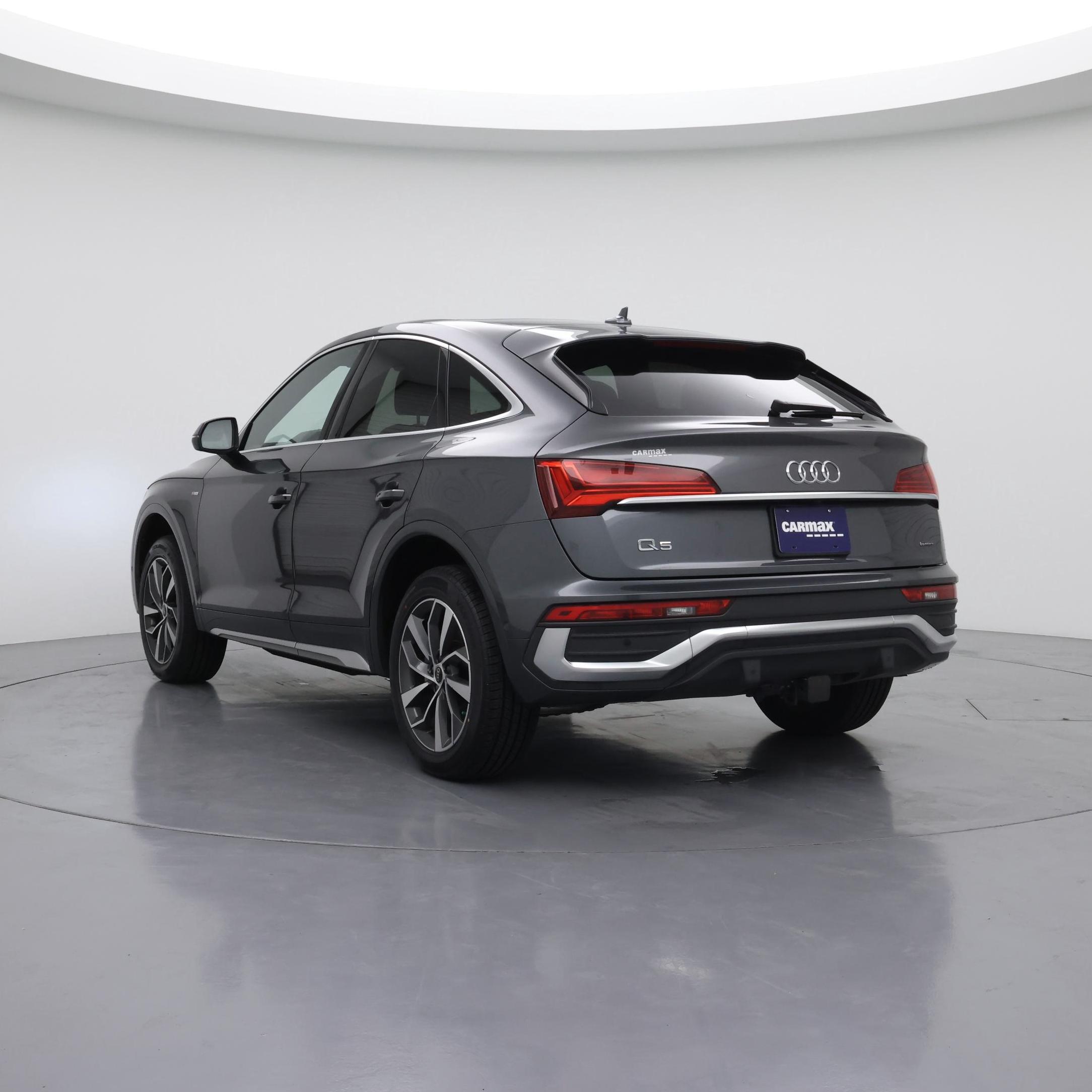 Thumbnail: 2023 Audi Q5 - 2
