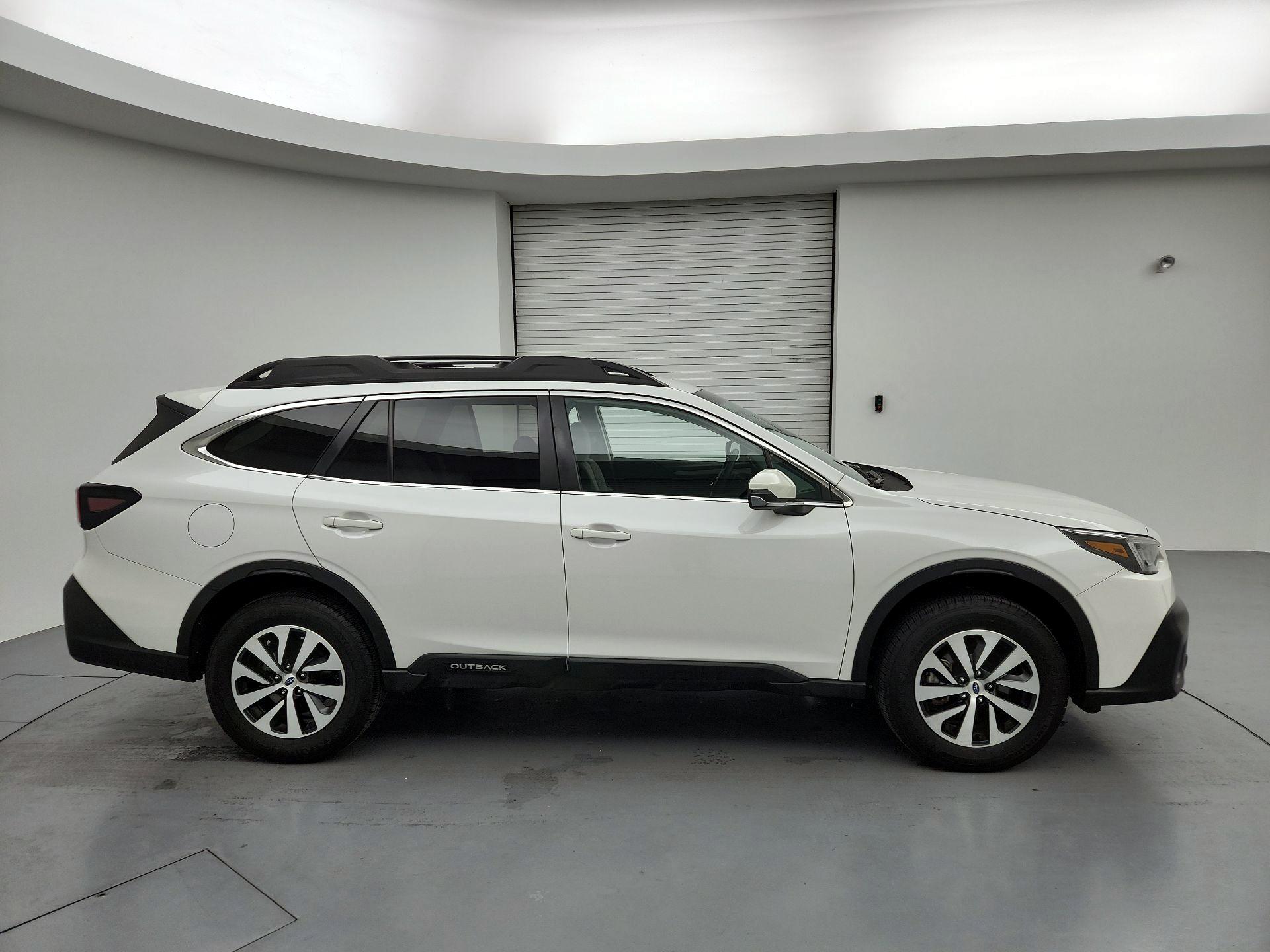 Thumbnail: 2022 Subaru Outback - 4