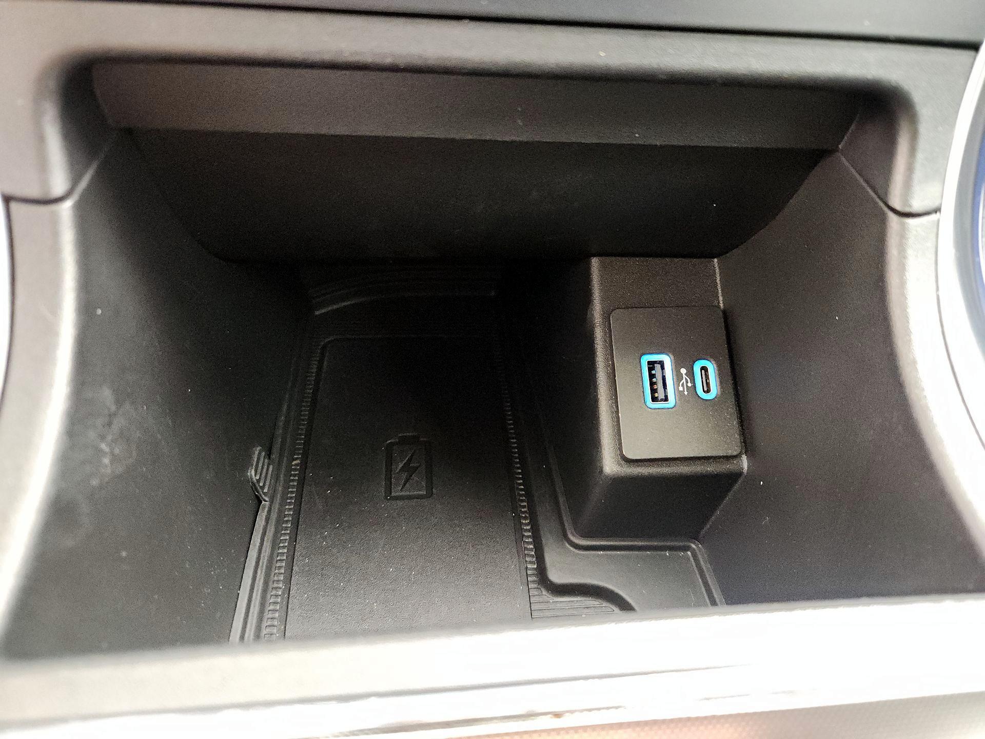 Thumbnail: 2022 Ford Edge - 18