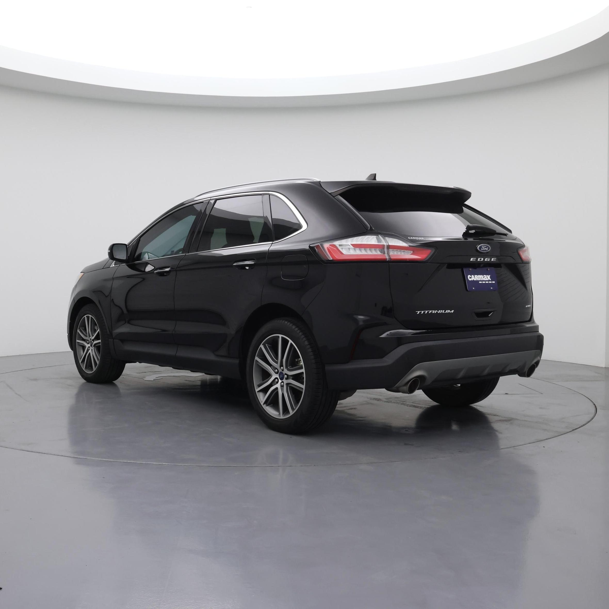 Thumbnail: 2022 Ford Edge - 2