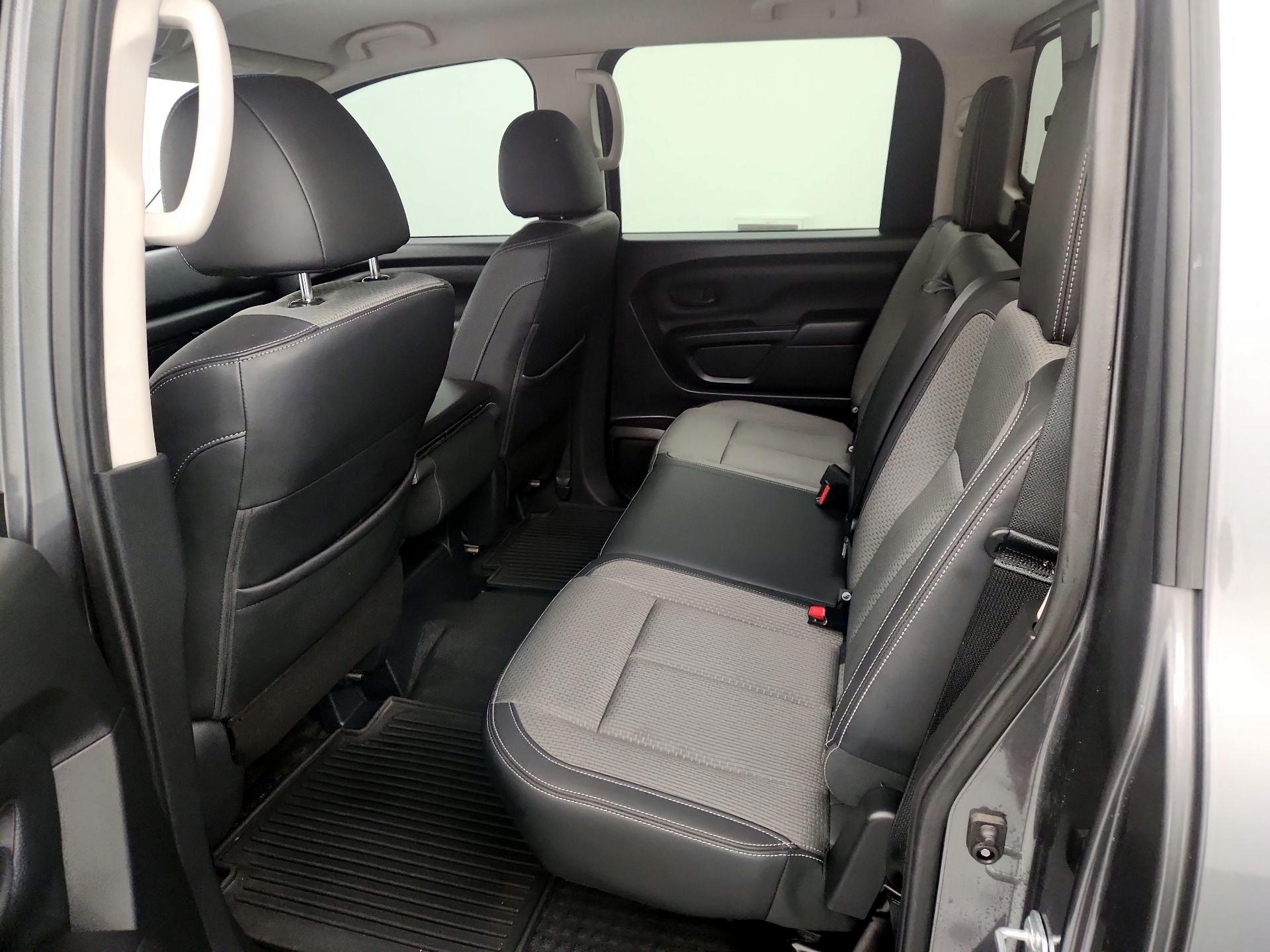 Thumbnail: 2021 Nissan Titan - 18