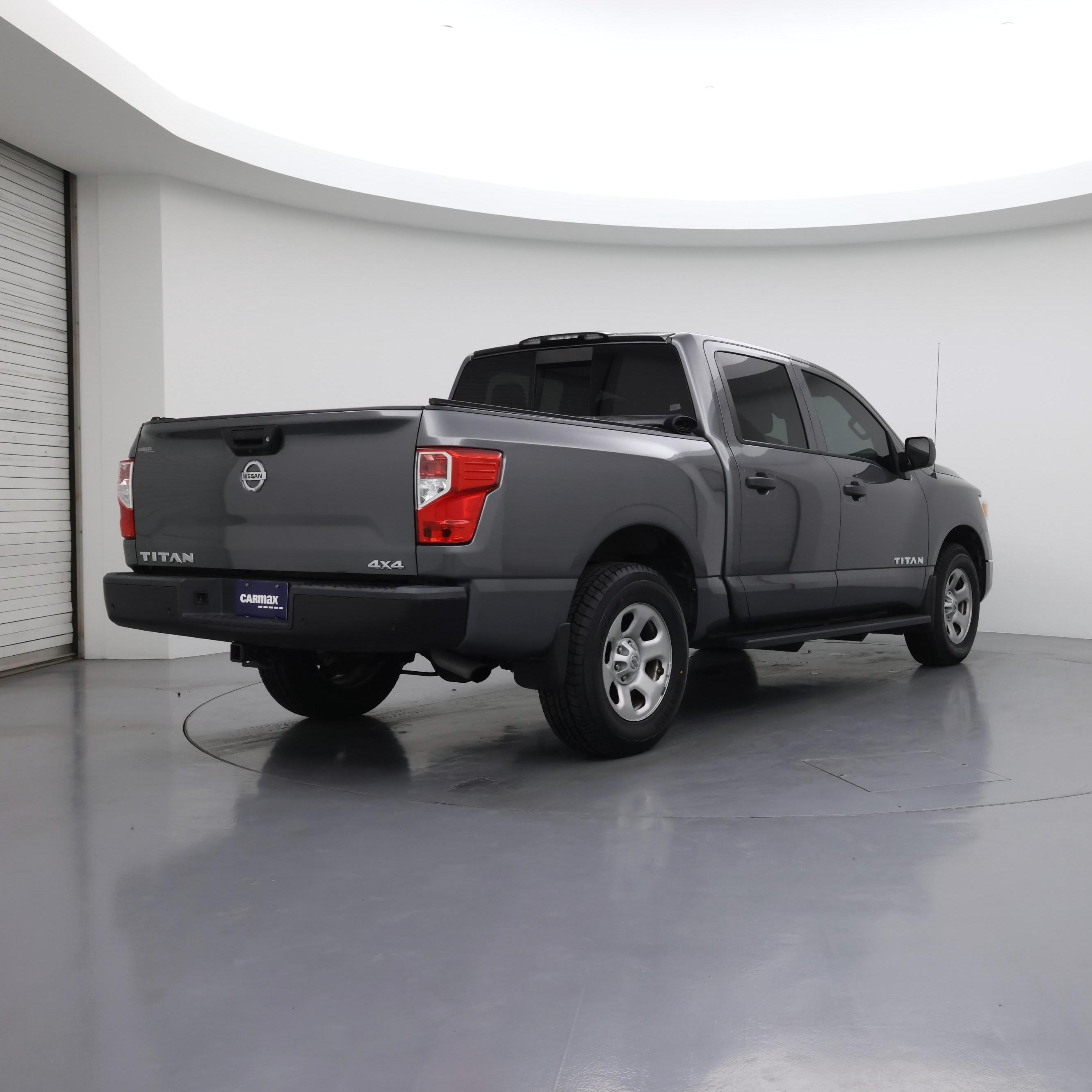 Thumbnail: 2021 Nissan Titan - 8
