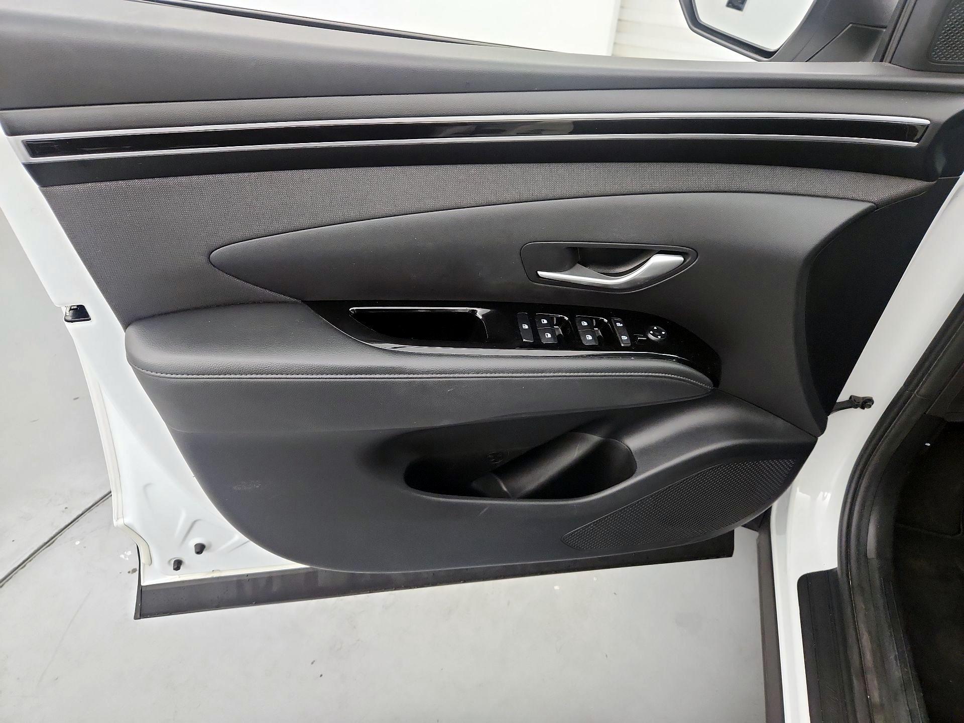 Thumbnail: 2022 Hyundai Tucson - 12